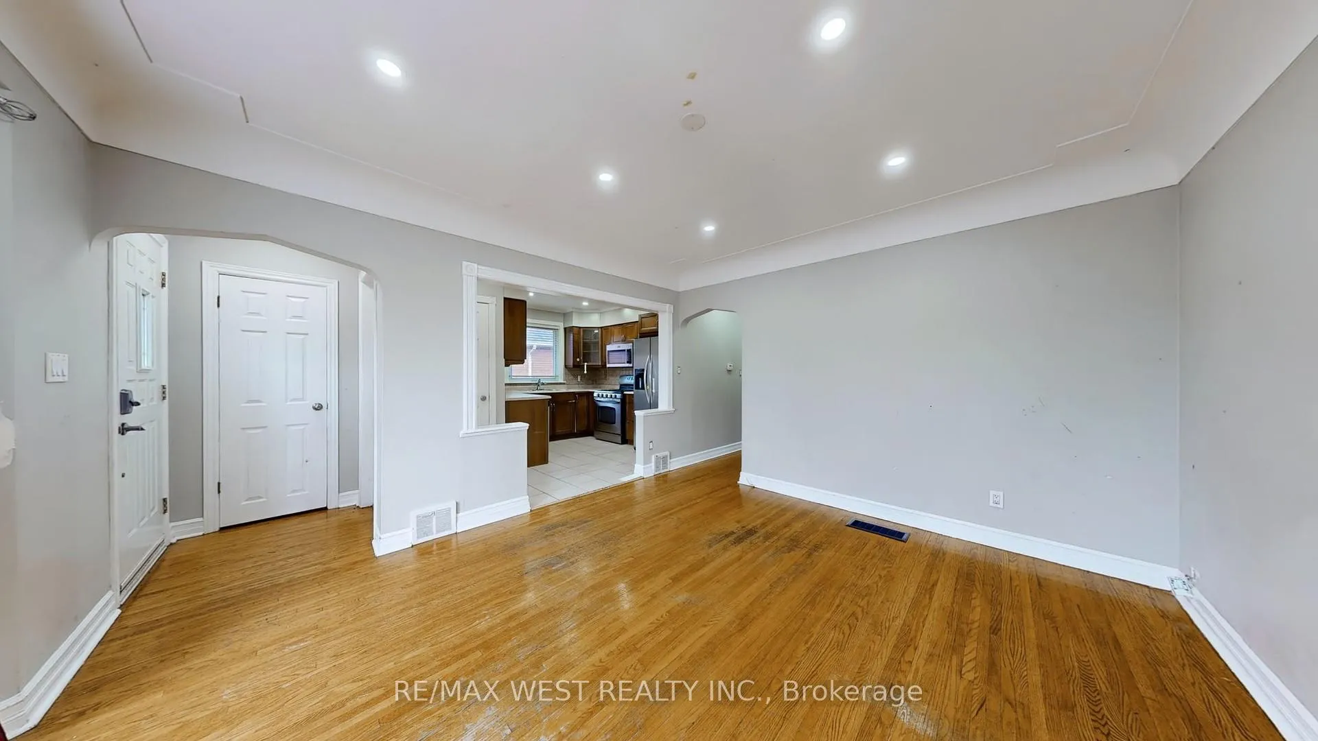 Photo 14 of 15 Darcy Court, Hamilton, Burkholme — HOMEH