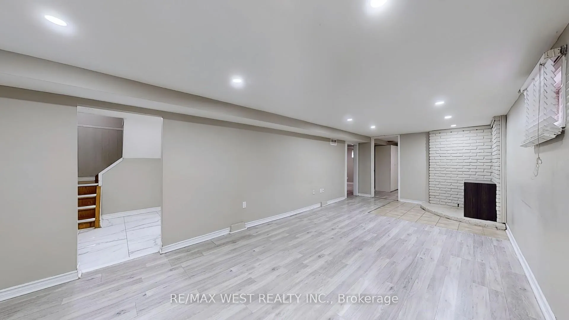 Photo 32 of 15 Darcy Court, Hamilton, Burkholme — HOMEH