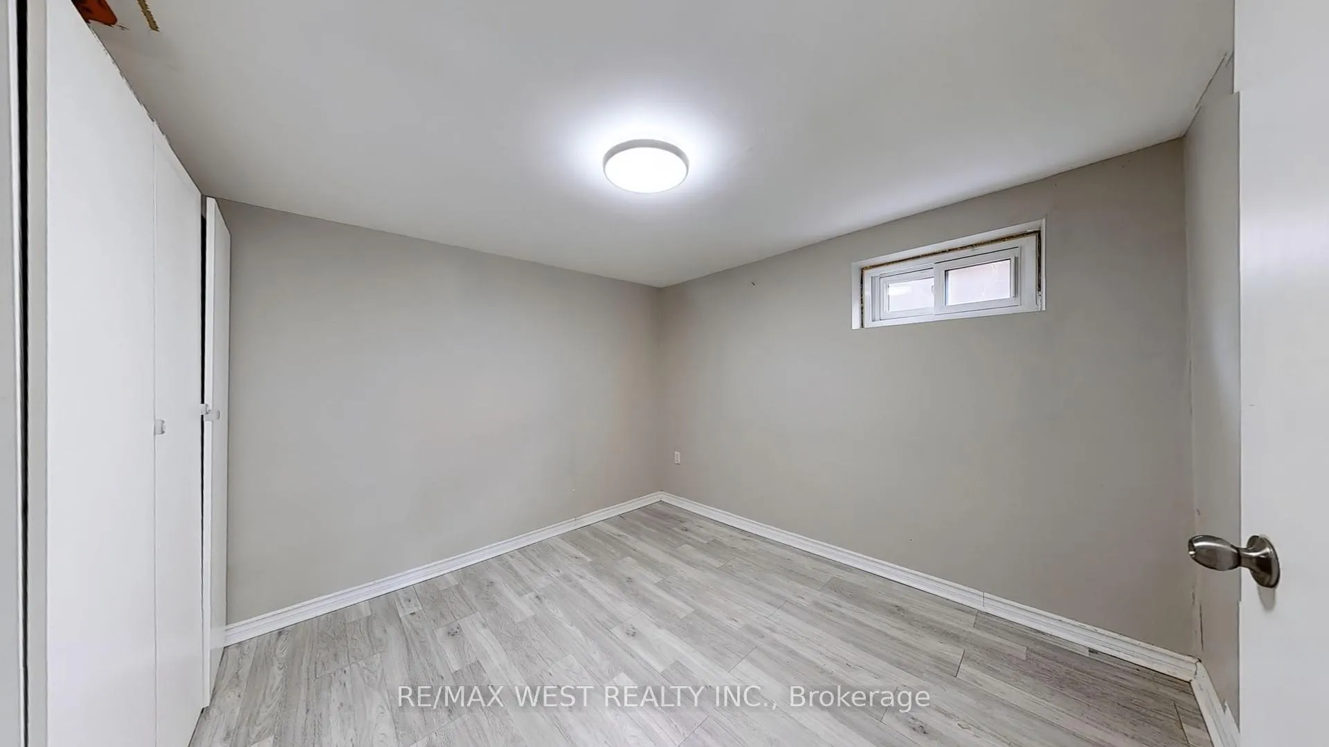 Photo 36 of 15 Darcy Court, Hamilton, Burkholme — HOMEH