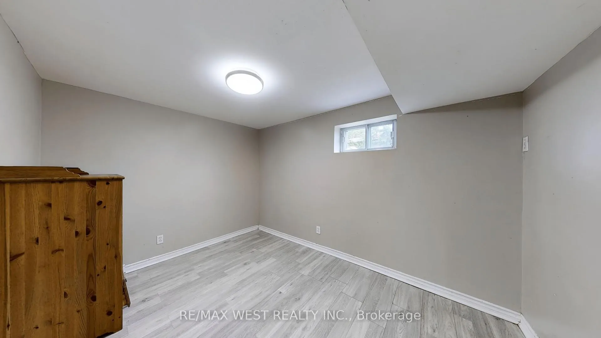 Photo 38 of 15 Darcy Court, Hamilton, Burkholme — HOMEH