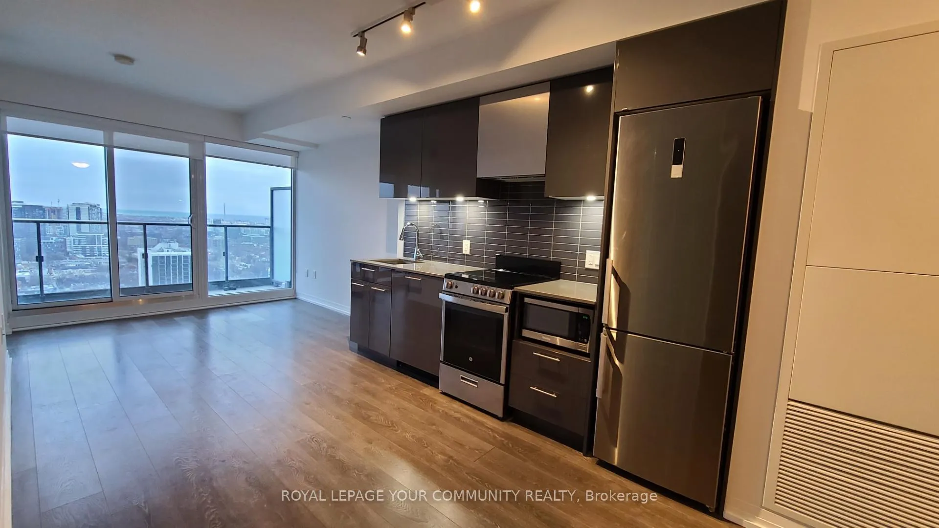 Photo 2 of Unit 3114, 251 Jarvis Street, Toronto, Church-Yonge Corridor — HOMEH