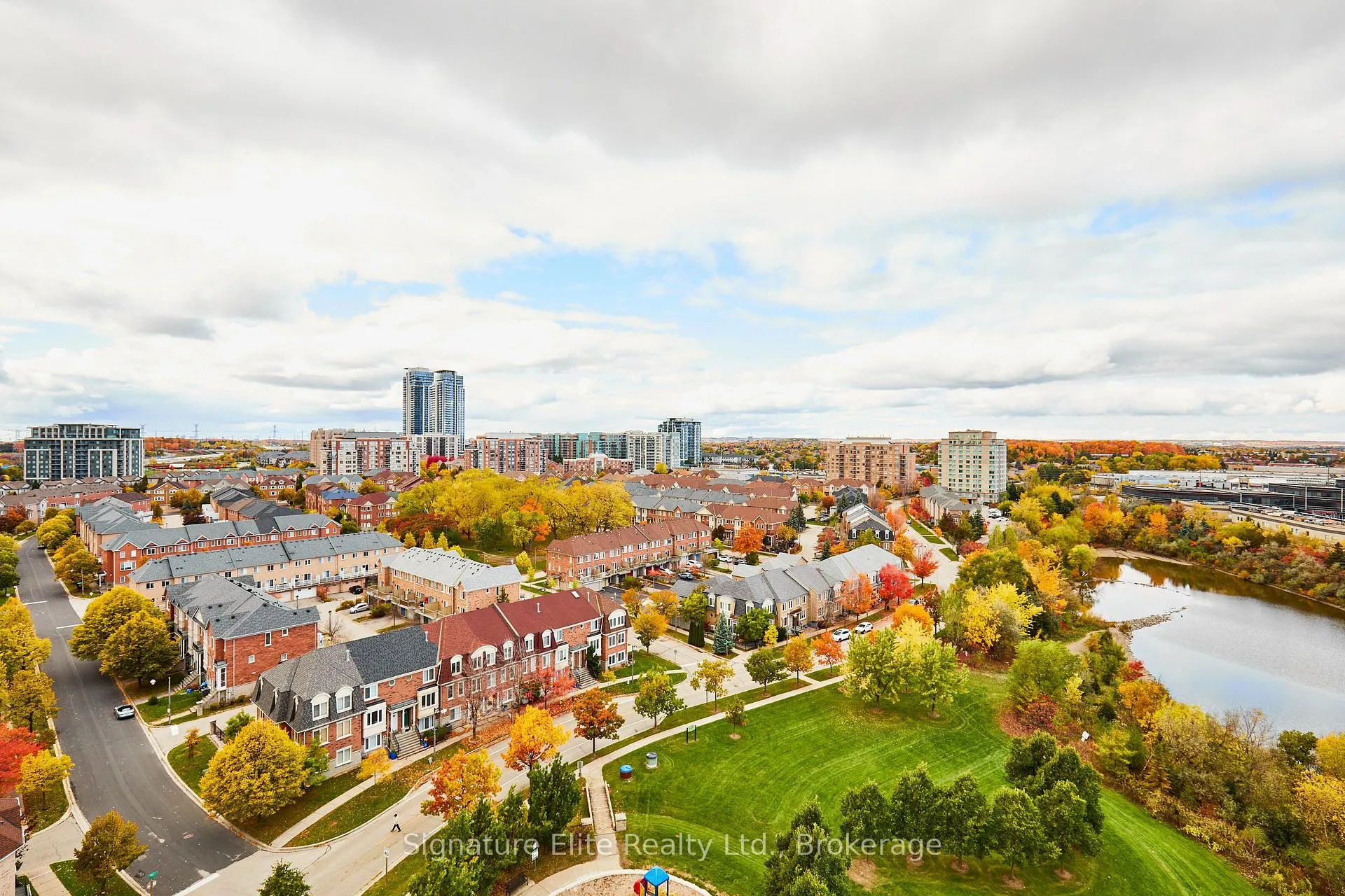 Photo 18 of Unit 1603, 399 South Park Road, Markham, Commerce Valley — HOMEH