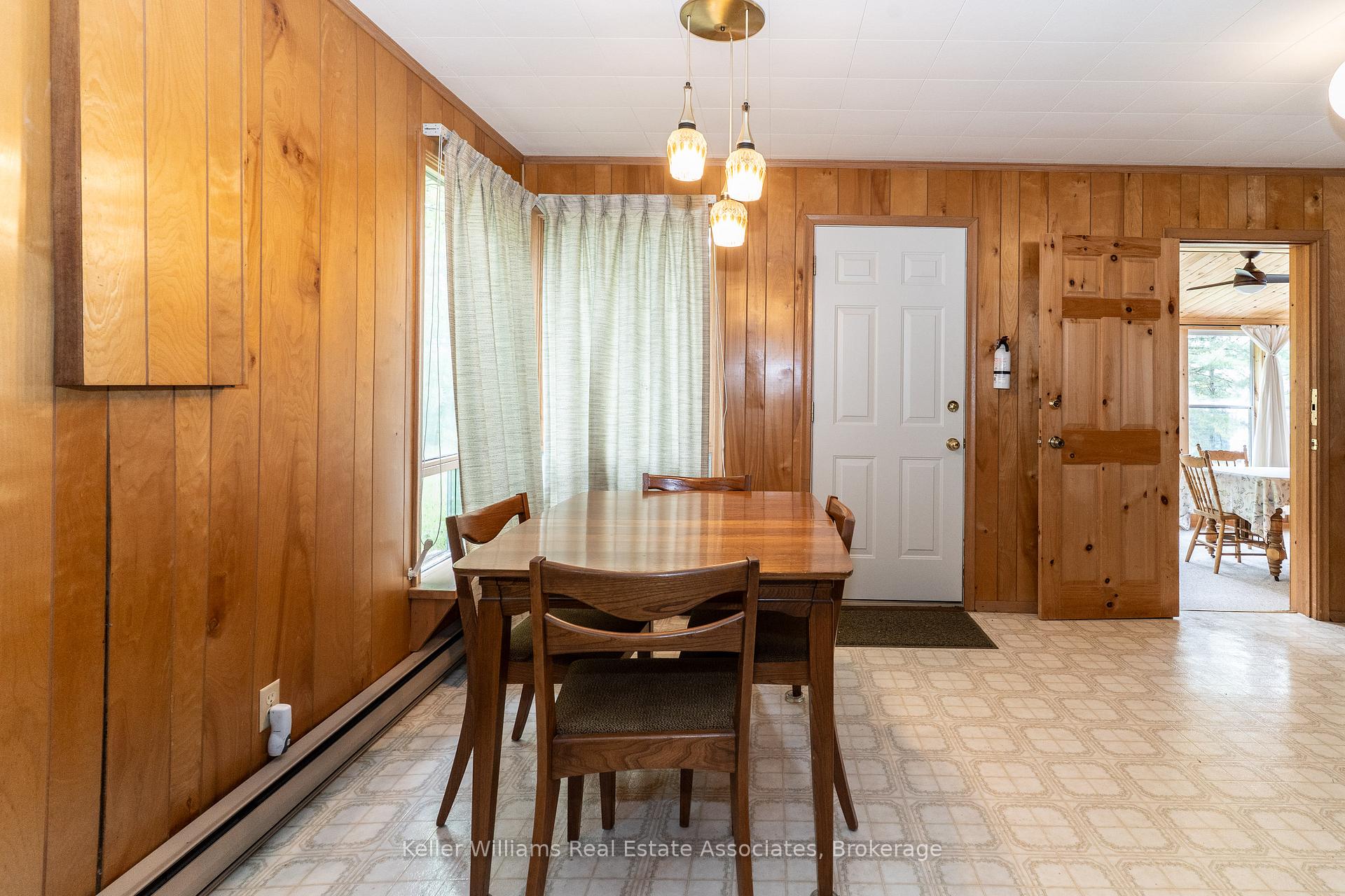 Photo 6 of Unit Unit 2, 1200 North Shore Drive, Gravenhurst, Muskoka (S) — HOMEH