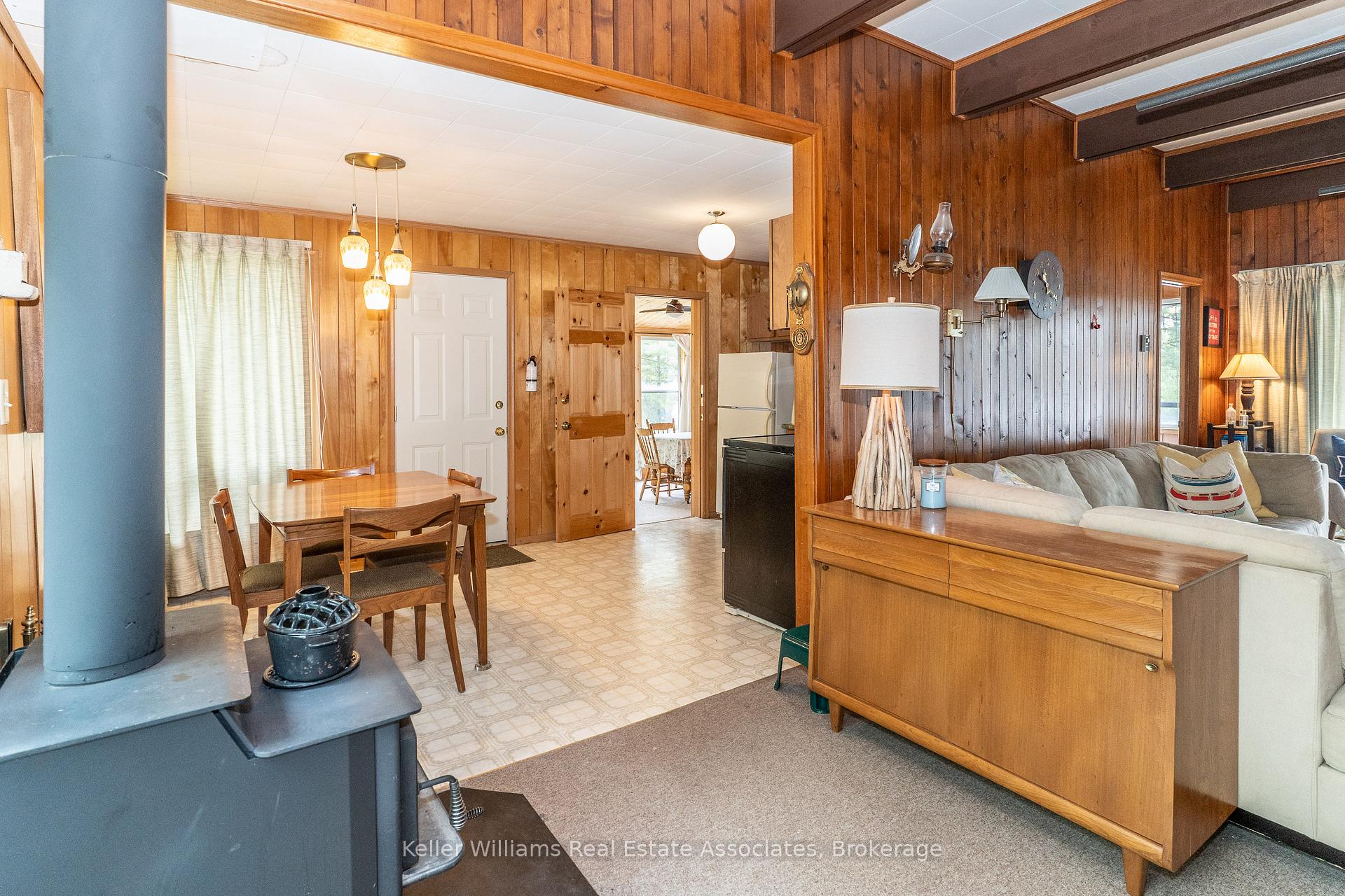 Photo 9 of Unit Unit 2, 1200 North Shore Drive, Gravenhurst, Muskoka (S) — HOMEH