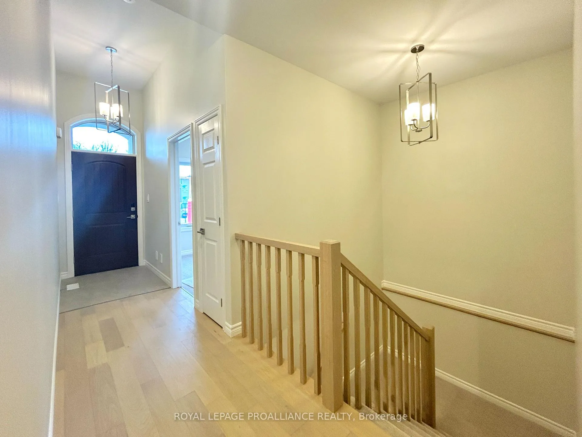 Photo 4 of Unit 15, 99 Cloverleaf Drive, Belleville, Thurlow Ward — HOMEH