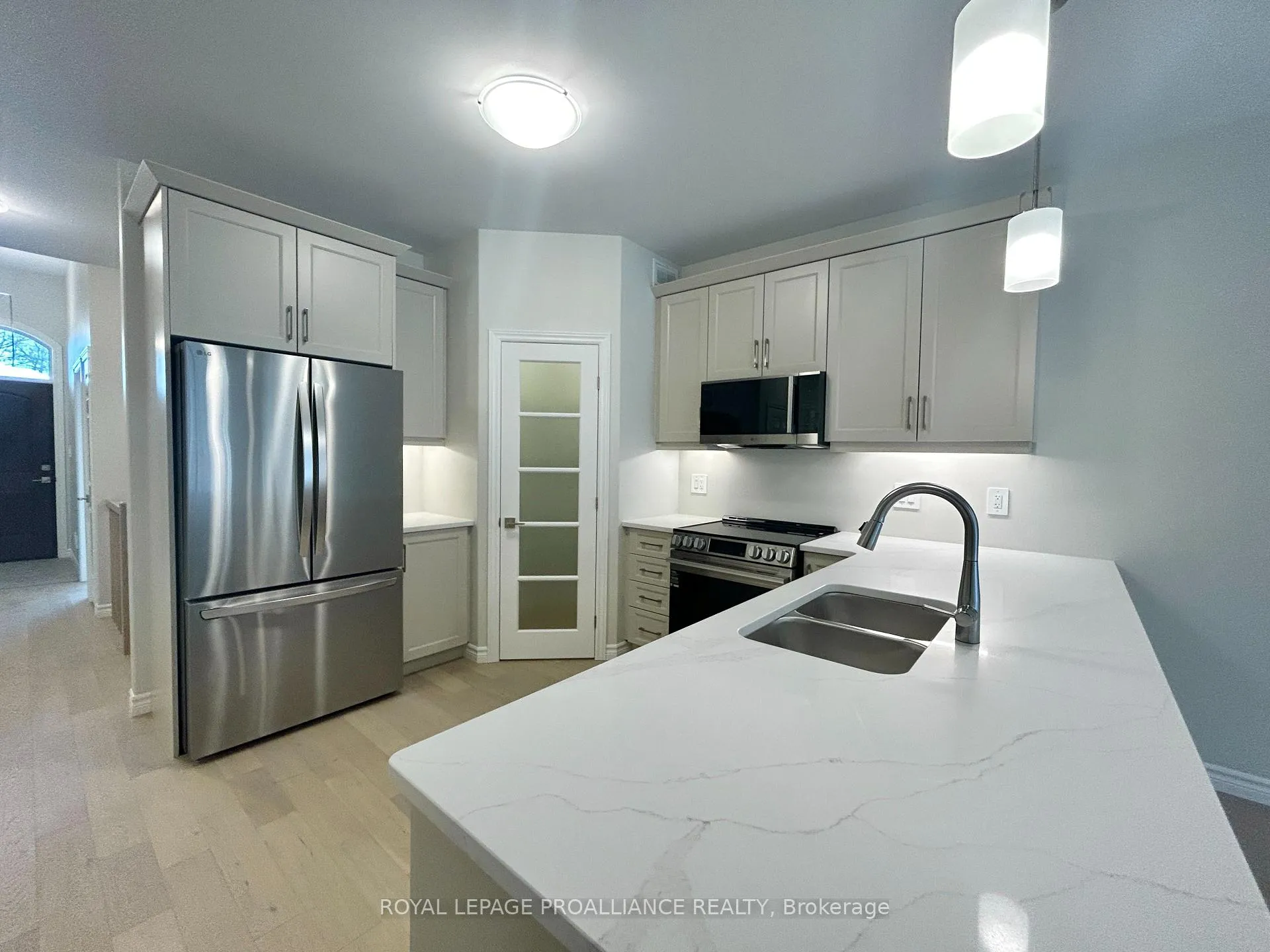 Photo 6 of Unit 15, 99 Cloverleaf Drive, Belleville, Thurlow Ward — HOMEH