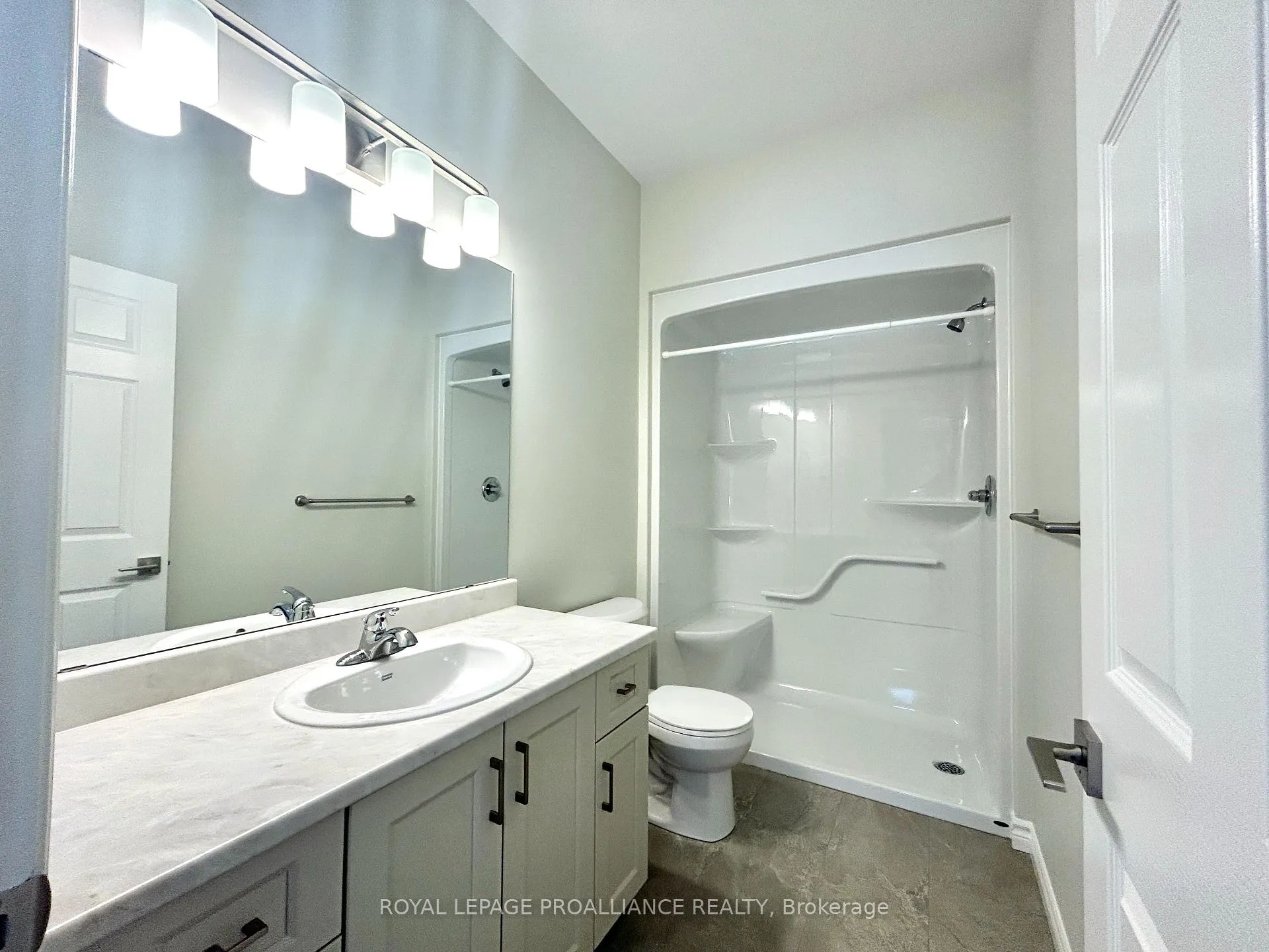 Photo 11 of Unit 15, 99 Cloverleaf Drive, Belleville, Thurlow Ward — HOMEH