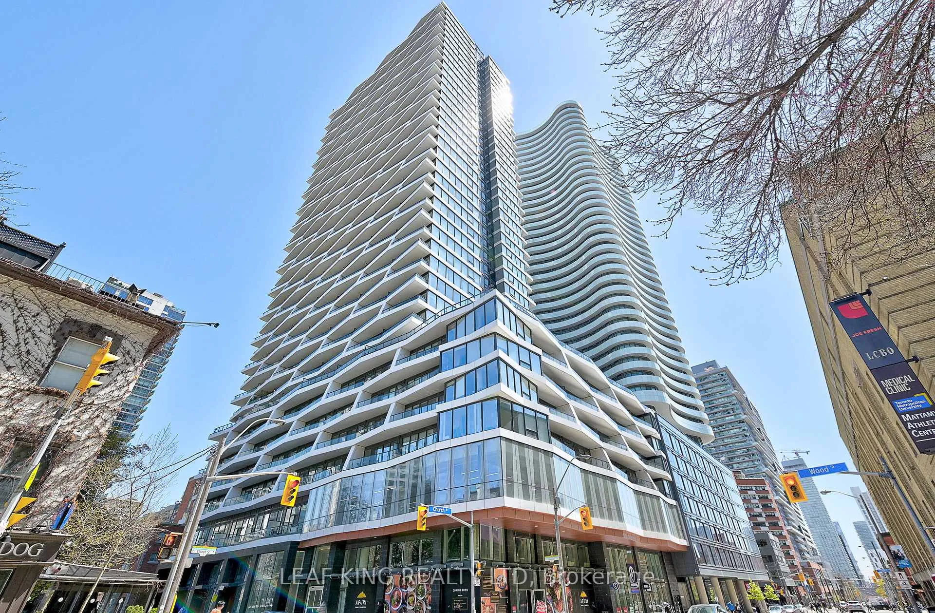 Front of Unit 902, 85 Wood Street