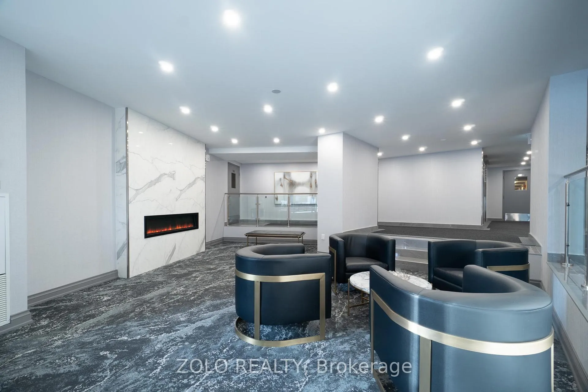 Photo 3 of Unit 618, 10 Edgecliff Golfway, Toronto, Flemingdon Park — HOMEH