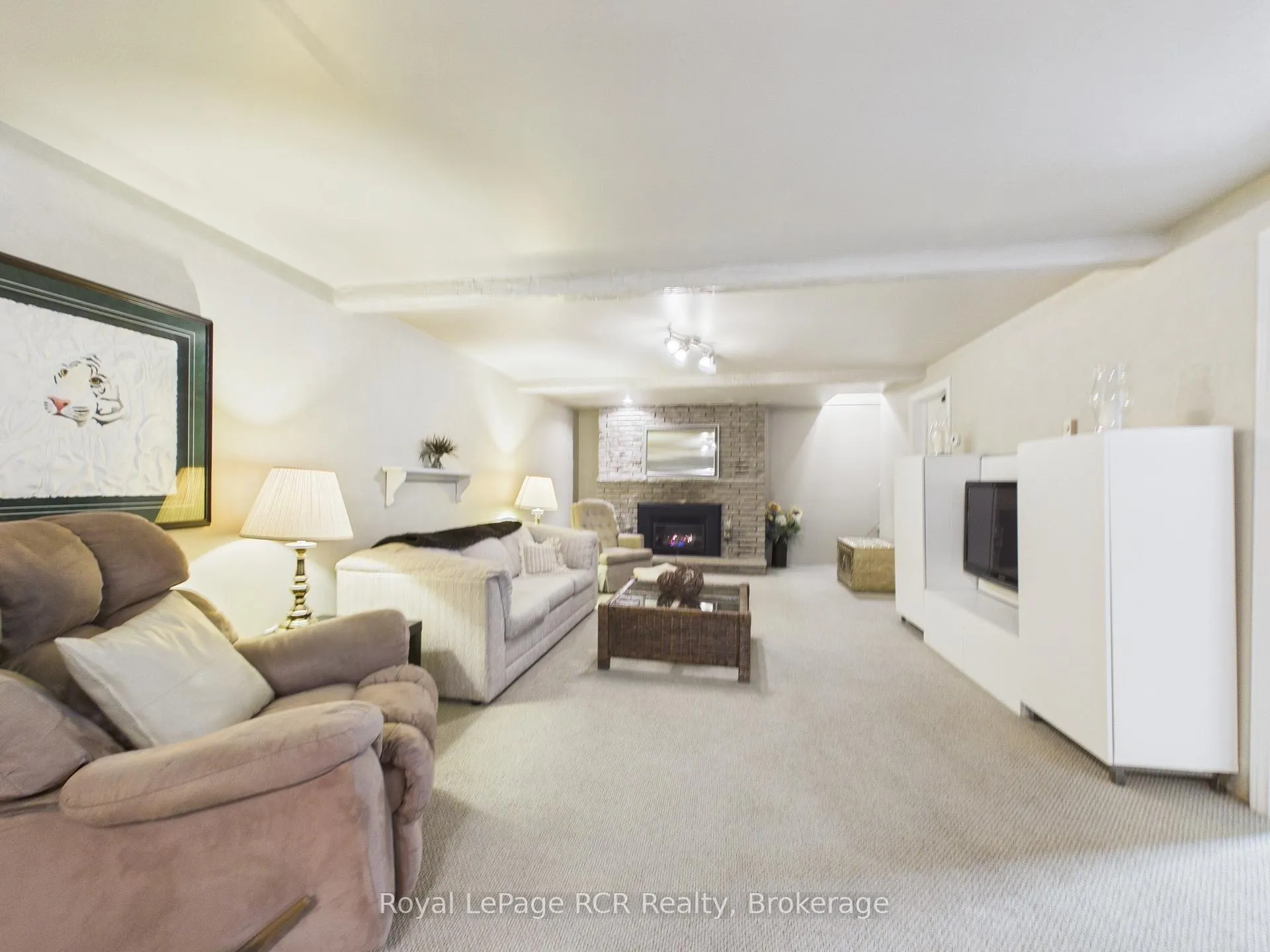 Photo 24 of 330 Glenn Road, North Huron, Wingham — HOMEH
