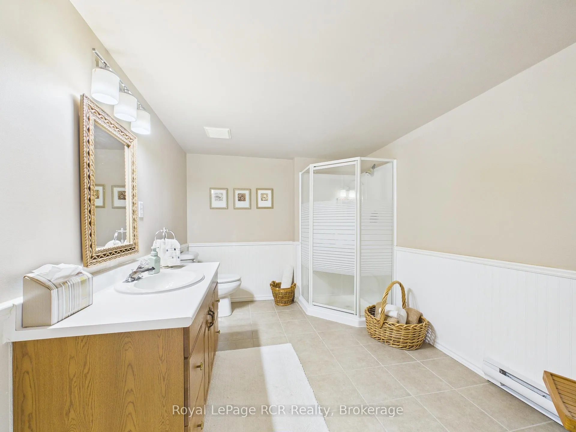 Photo 28 of 330 Glenn Road, North Huron, Wingham — HOMEH