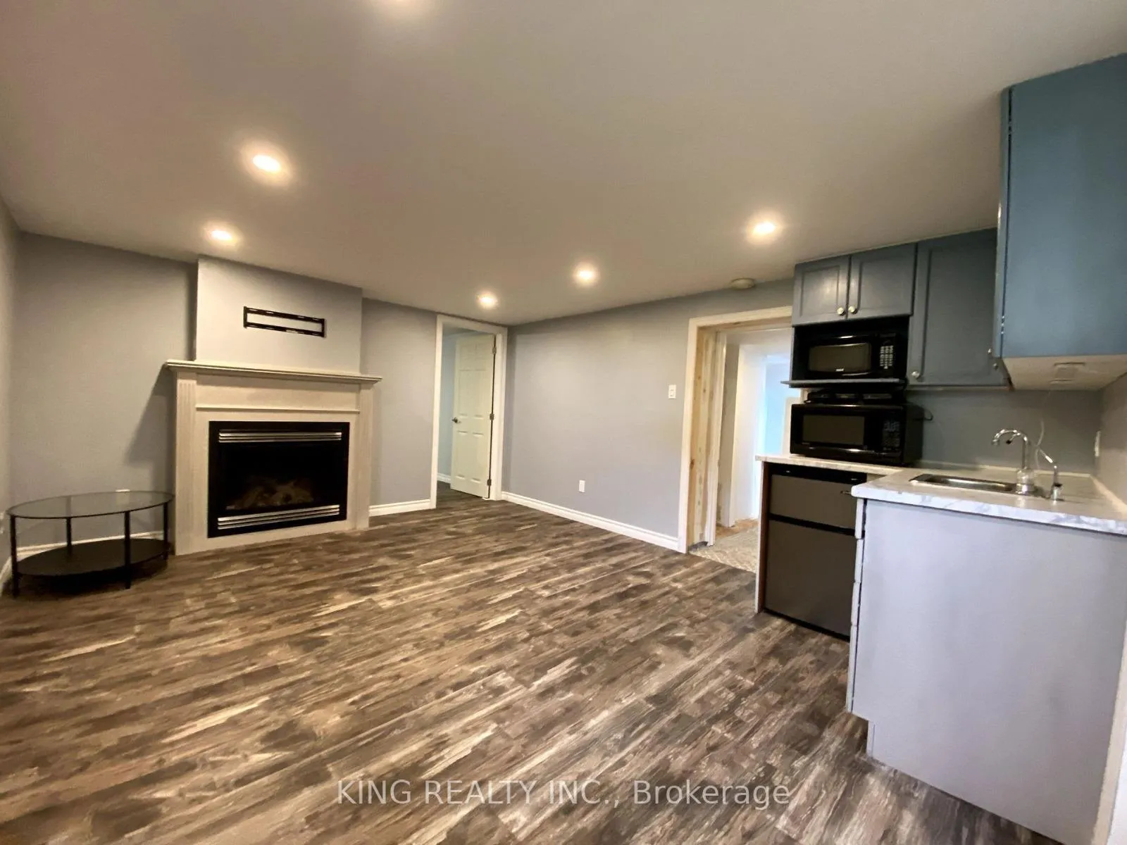 Photo 13 of 16605 Jane Street, King, Rural King — HOMEH