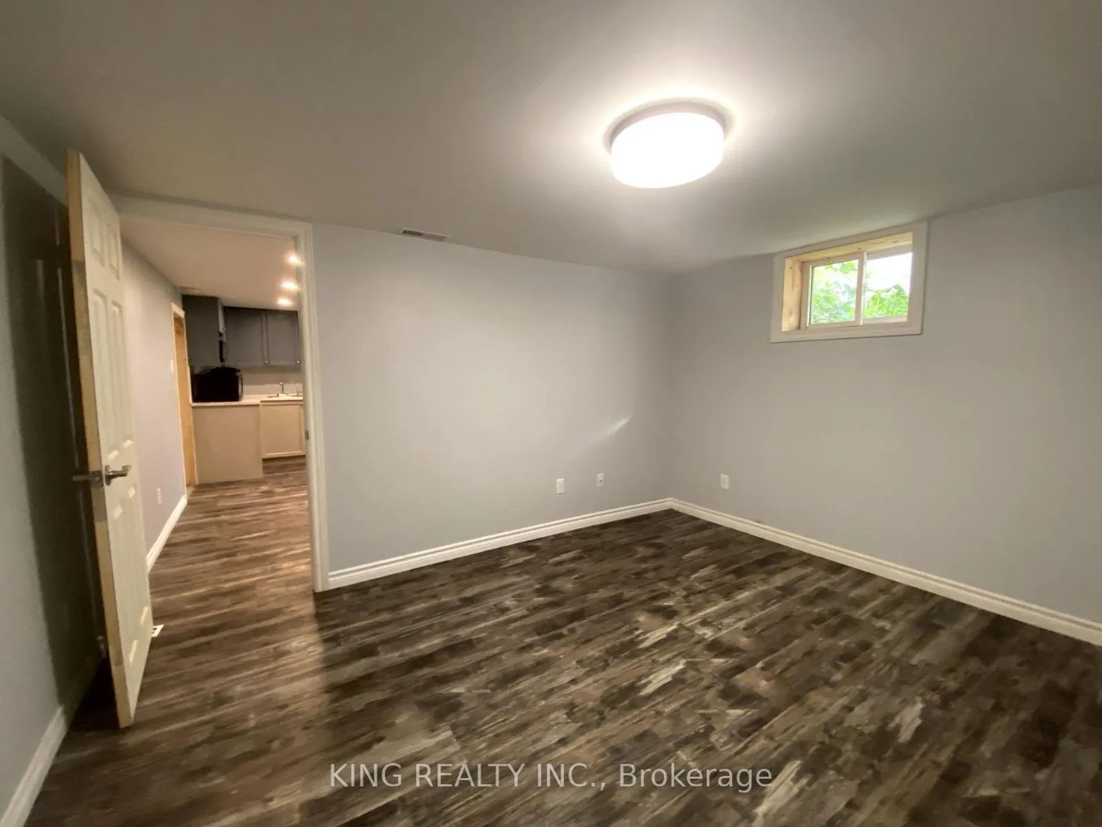 Photo 16 of 16605 Jane Street, King, Rural King — HOMEH