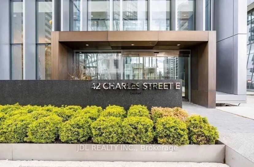 Front of Unit 4203, 42 Charles Street E