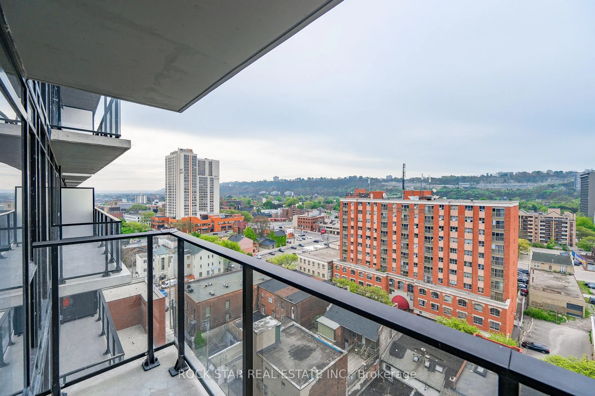 Photo 18 of Unit 1308, 1 Jarvis Street, Hamilton, Beasley — HOMEH