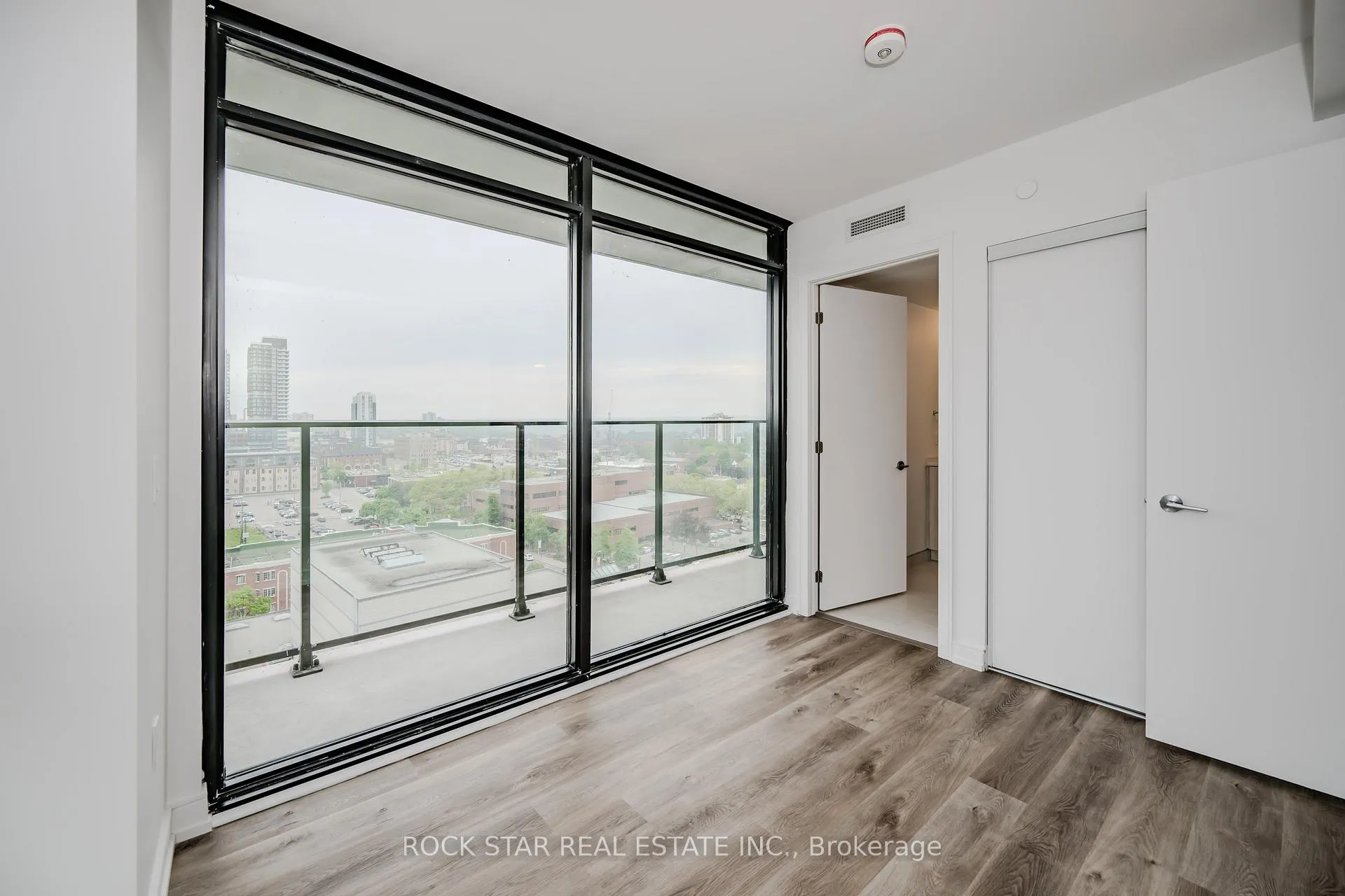 Photo 24 of Unit 1308, 1 Jarvis Street, Hamilton, Beasley — HOMEH