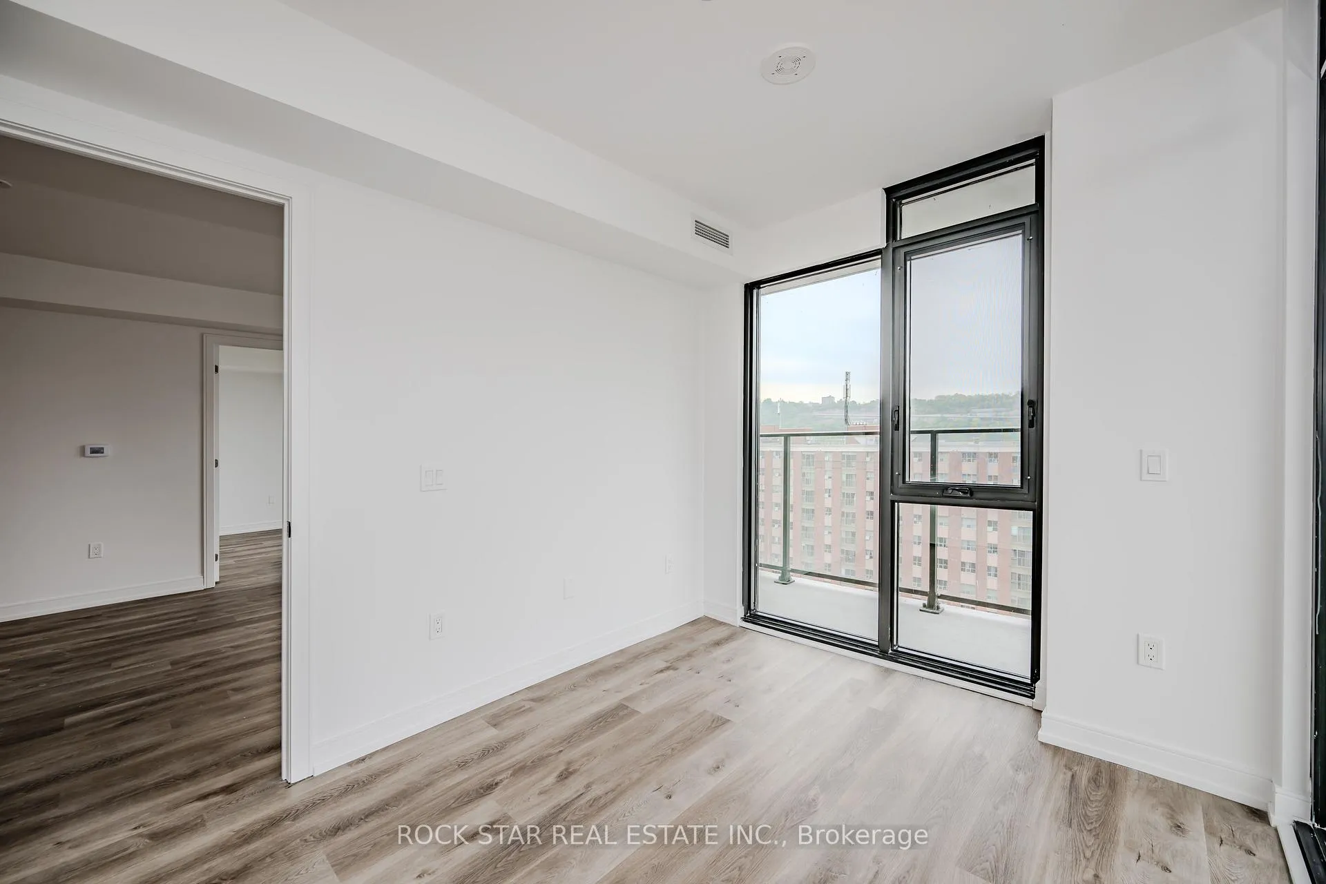 Photo 25 of Unit 1308, 1 Jarvis Street, Hamilton, Beasley — HOMEH