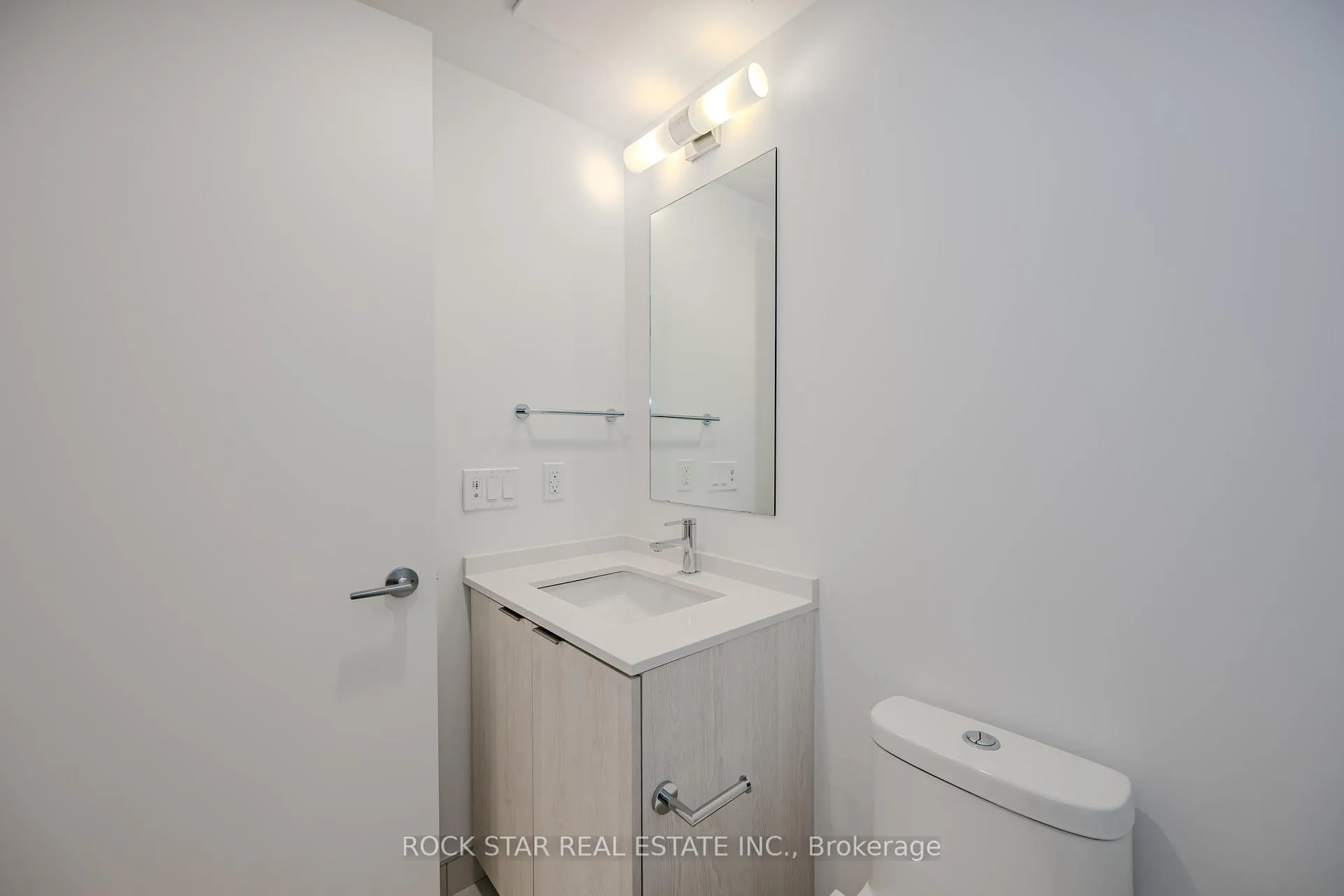 Photo 30 of Unit 1308, 1 Jarvis Street, Hamilton, Beasley — HOMEH