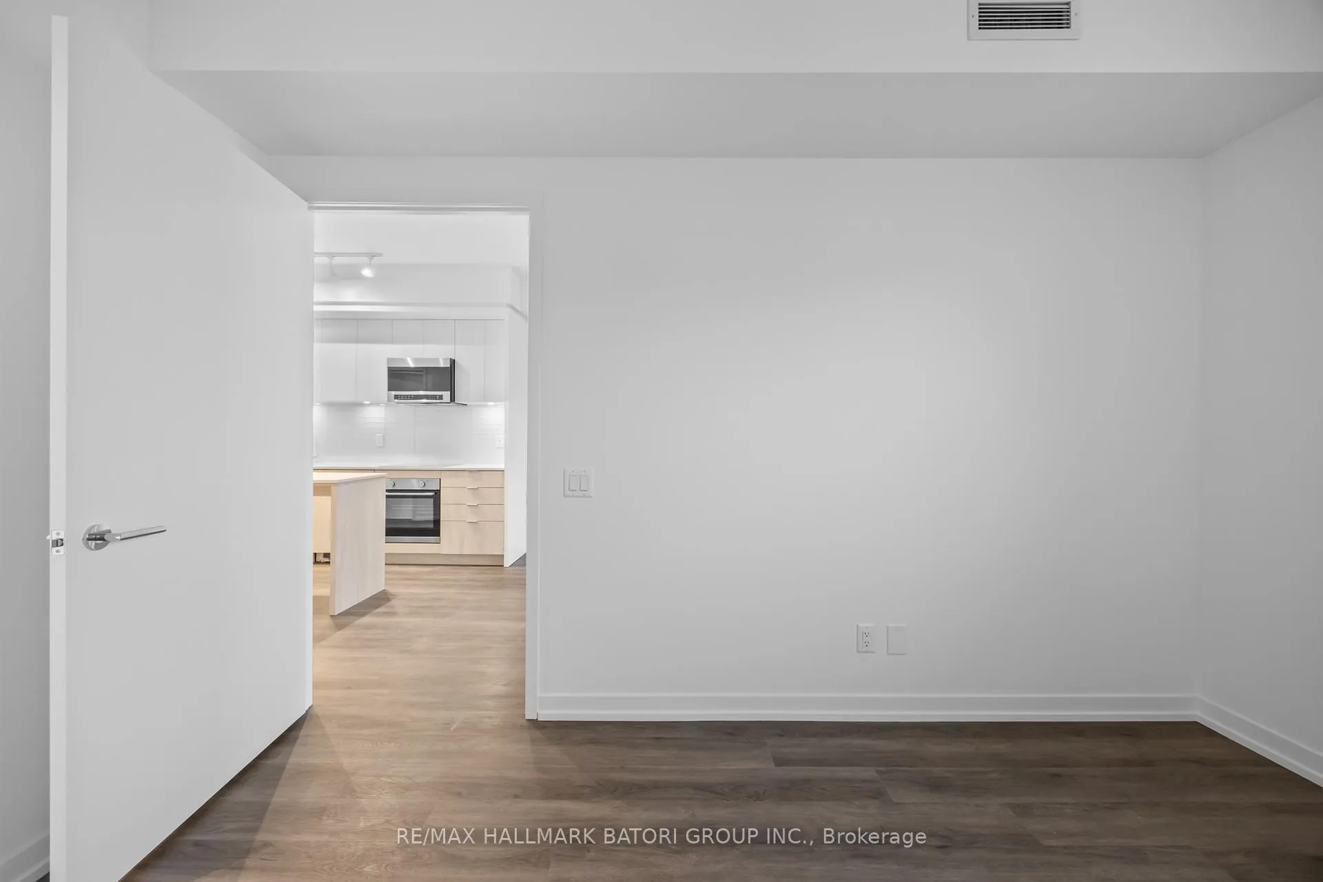 Photo 17 of Unit 313, 863 St. Clair Avenue W, Toronto, Wychwood — HOMEH