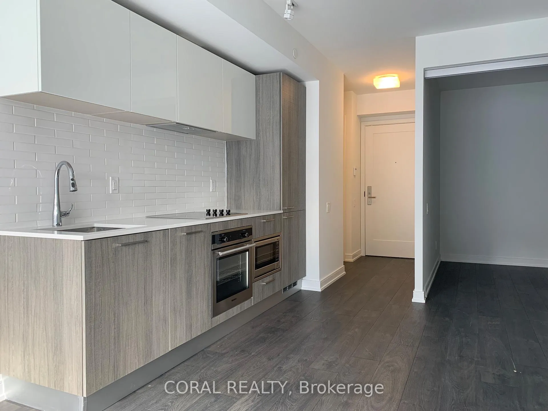 Photo 3 of Unit 309, 3 Gloucester Street, Toronto, Church-Yonge Corridor — HOMEH