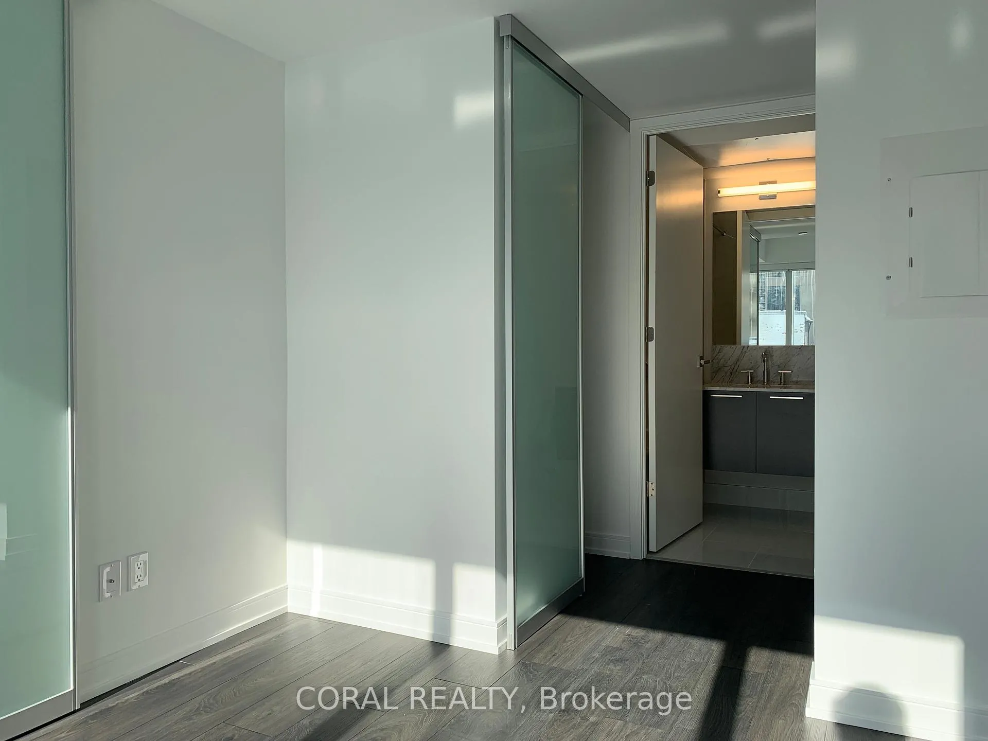 Photo 10 of Unit 309, 3 Gloucester Street, Toronto, Church-Yonge Corridor — HOMEH
