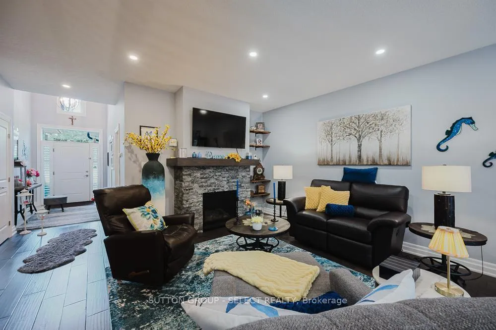 Photo 9 of Unit 432, 9861 Glendon Drive, Middlesex Centre, Komoka — HOMEH