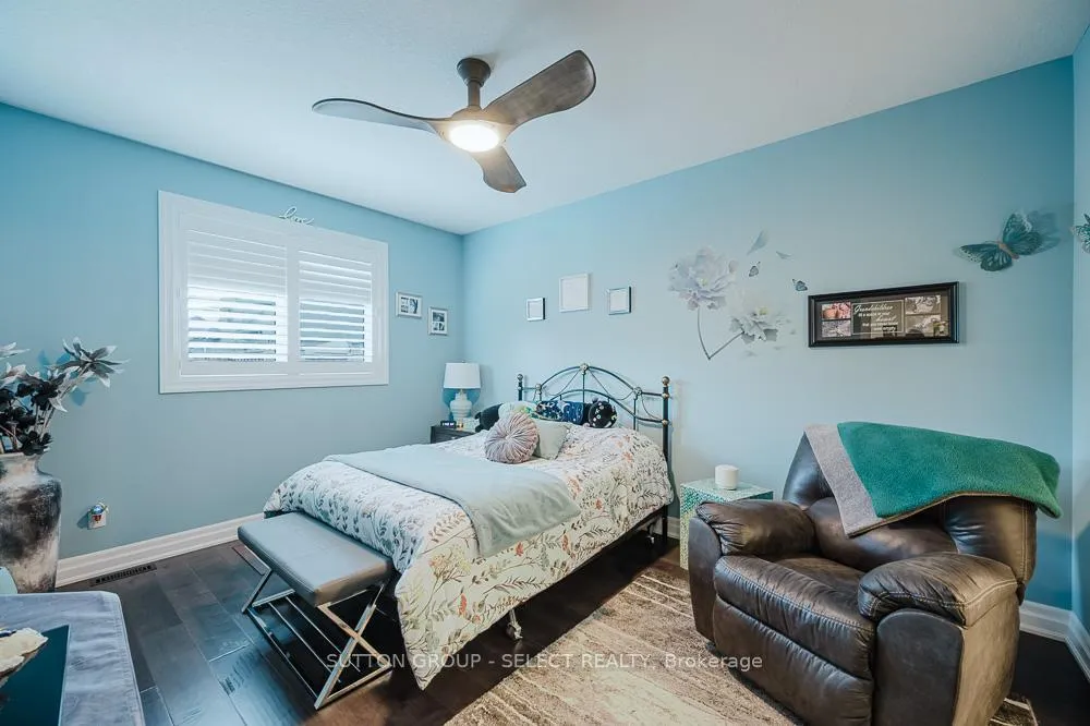 Photo 12 of Unit 432, 9861 Glendon Drive, Middlesex Centre, Komoka — HOMEH