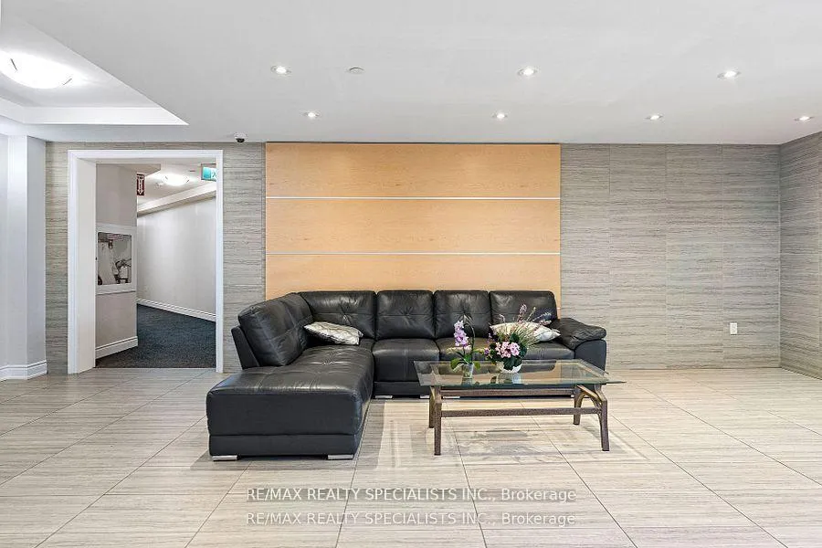 Photo 24 of Unit #413, 84 Aspen Springs Drive, Clarington, Bowmanville — HOMEH