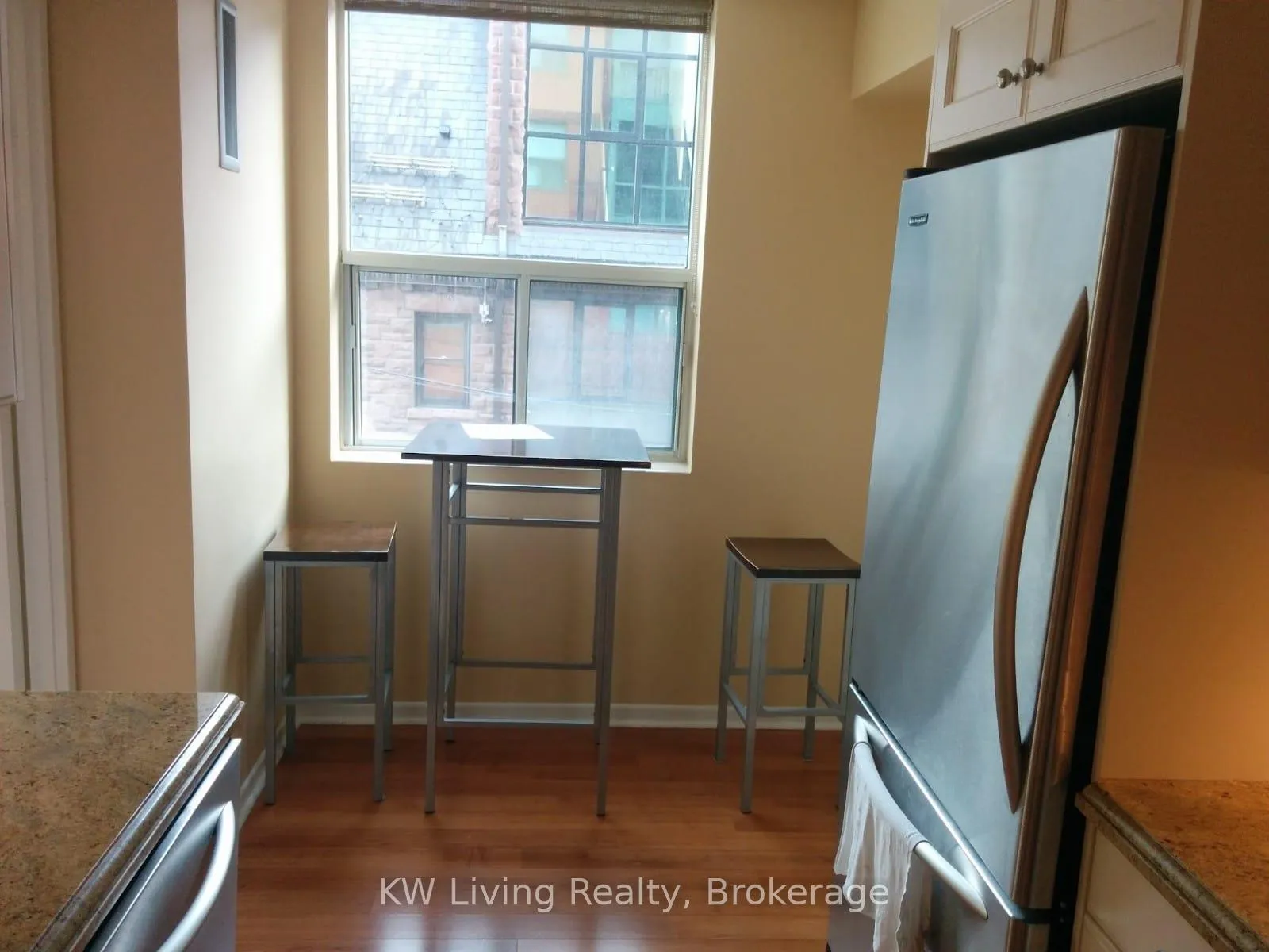 Photo 7 of Unit 220, 95 Prince Arthur Avenue, Toronto, The Annex — HOMEH