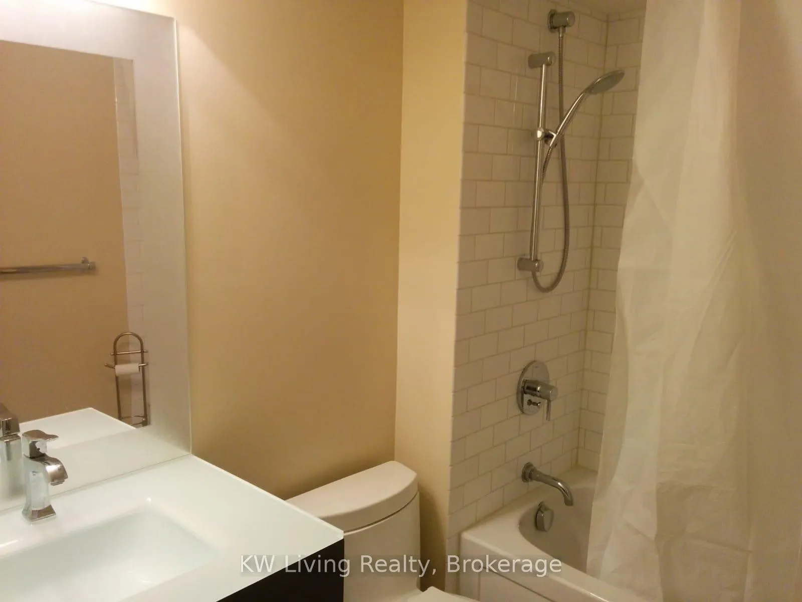 Photo 11 of Unit 220, 95 Prince Arthur Avenue, Toronto, The Annex — HOMEH