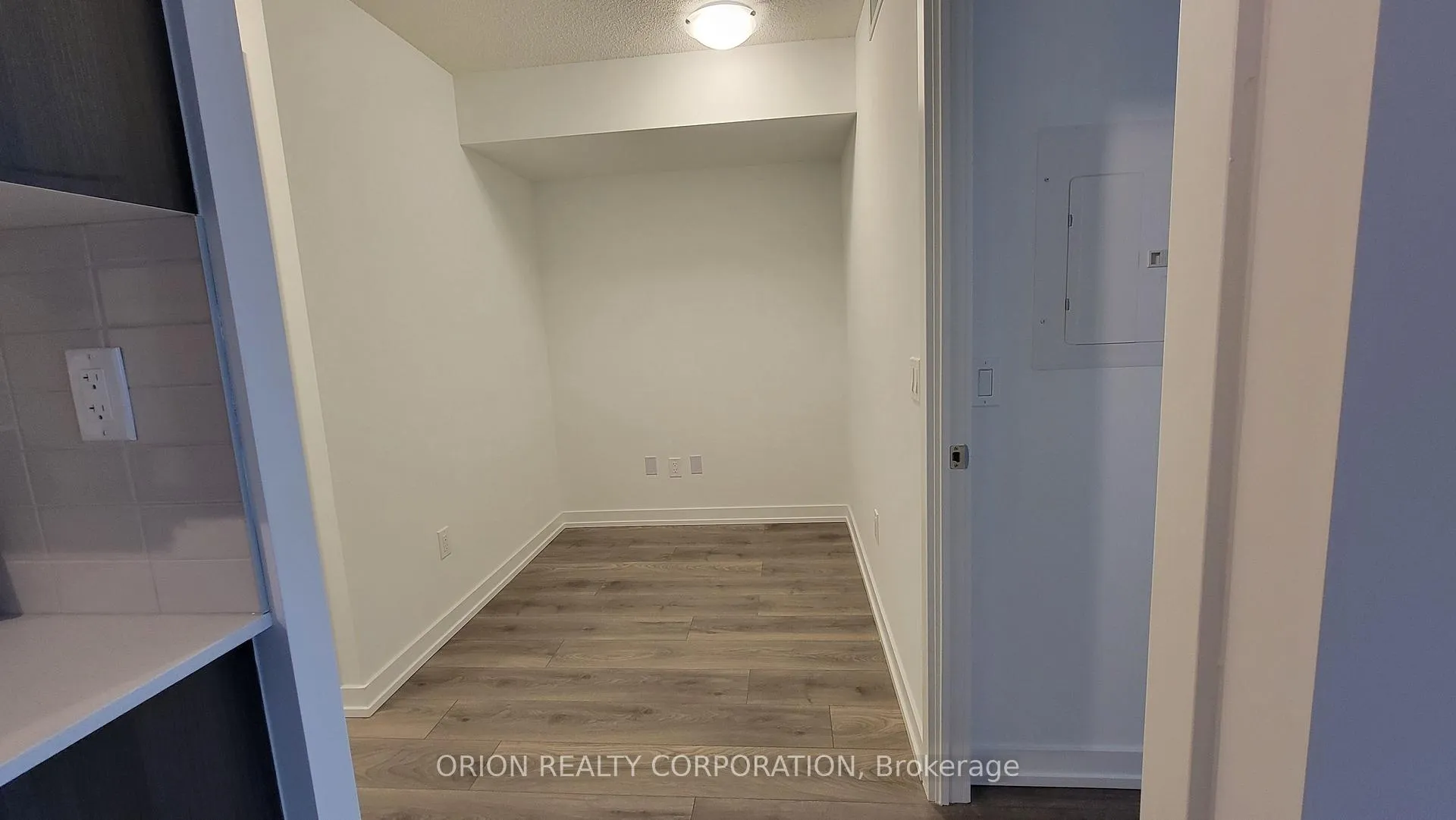 Photo 3 of Unit 1305, 1435 Celebration Drive, Pickering, Bay Ridges — HOMEH