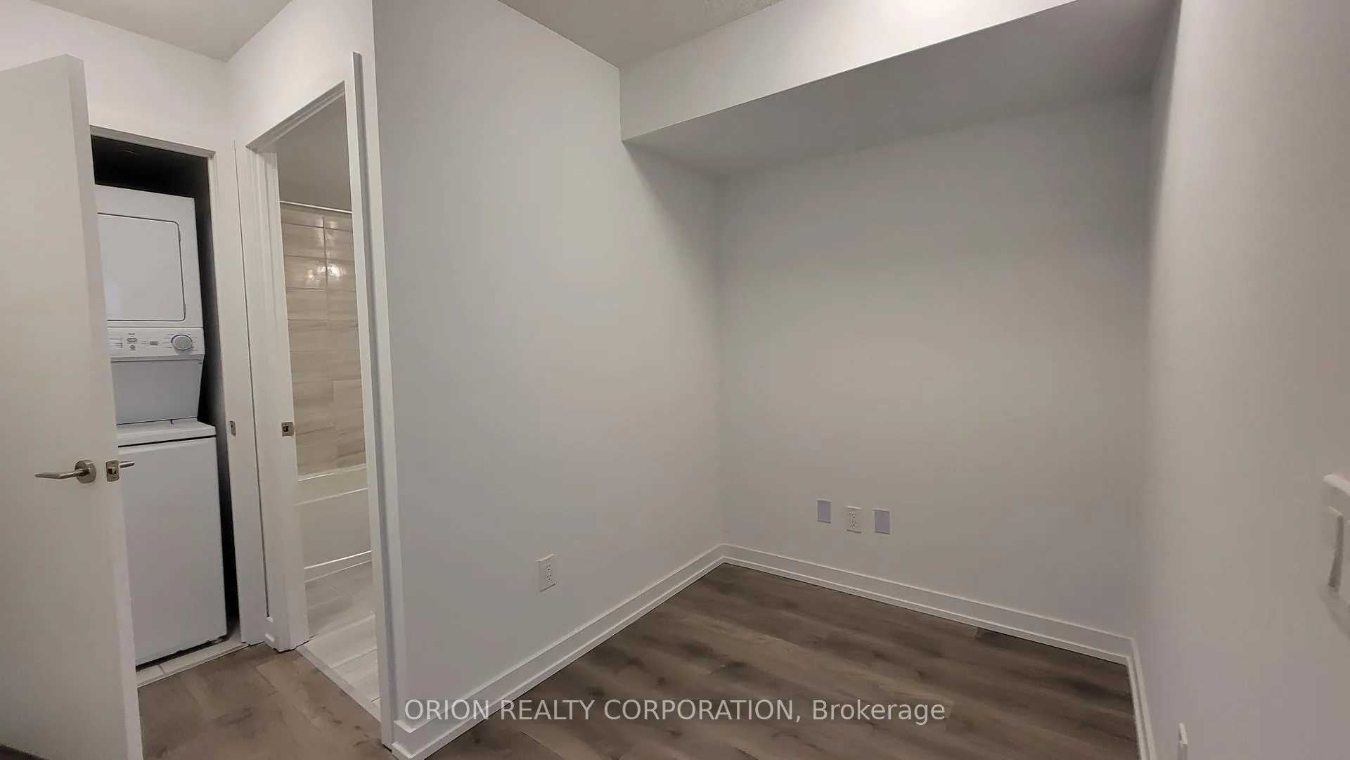 Photo 4 of Unit 1305, 1435 Celebration Drive, Pickering, Bay Ridges — HOMEH