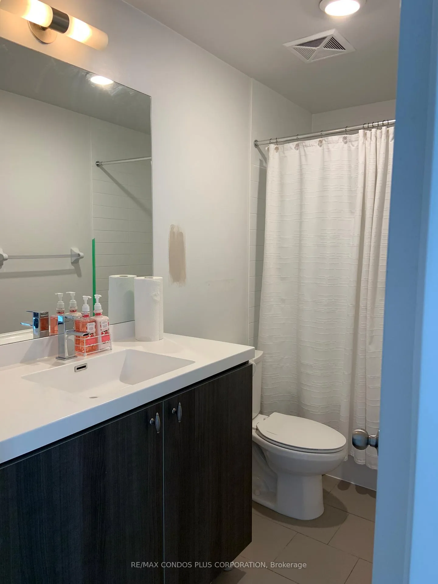 Photo 4 of Unit 504, 105 George Street, Toronto, Moss Park — HOMEH