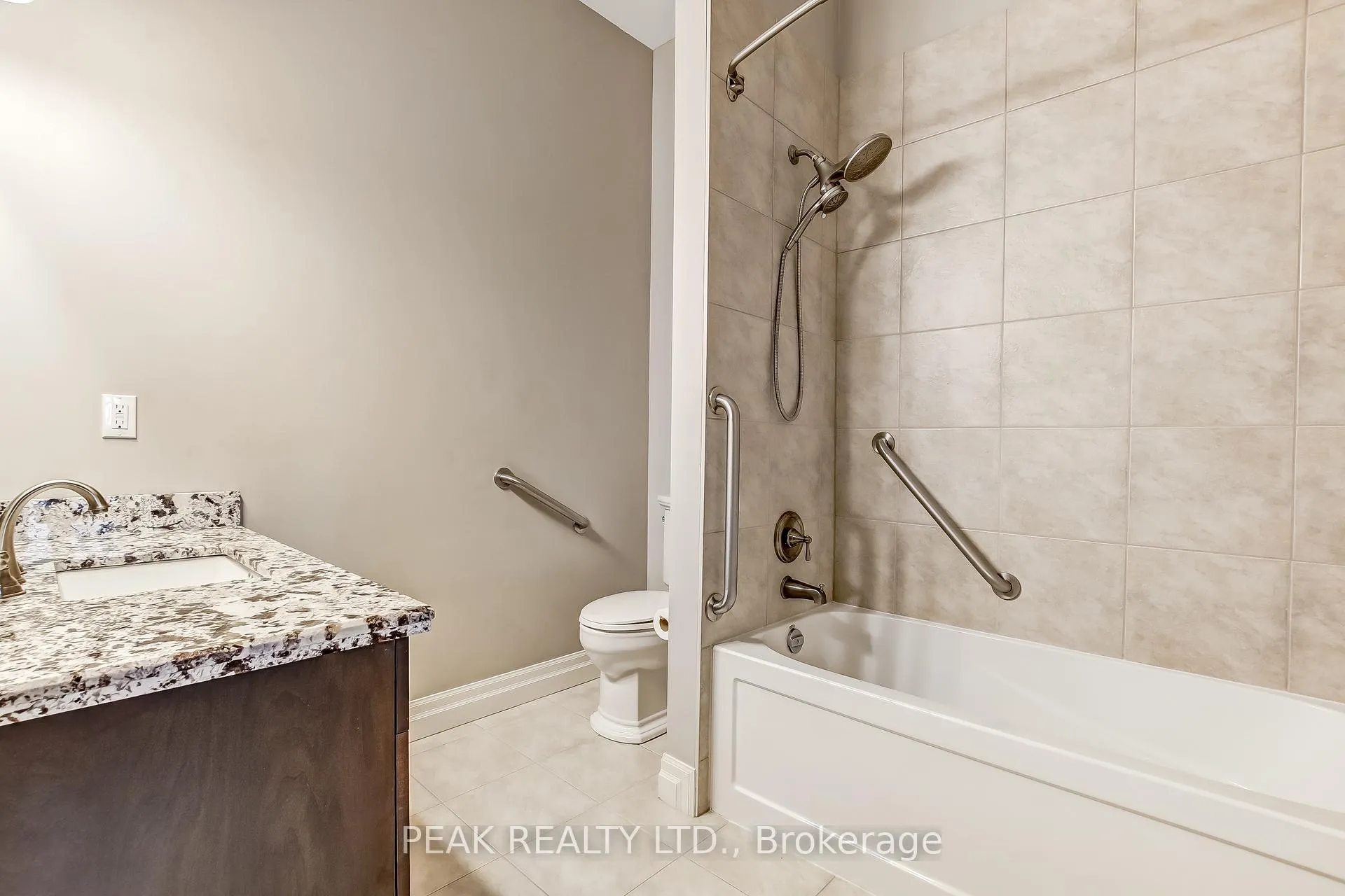Photo 18 of Unit 8, 26 Reid Street, Brant, South Dumfries — HOMEH
