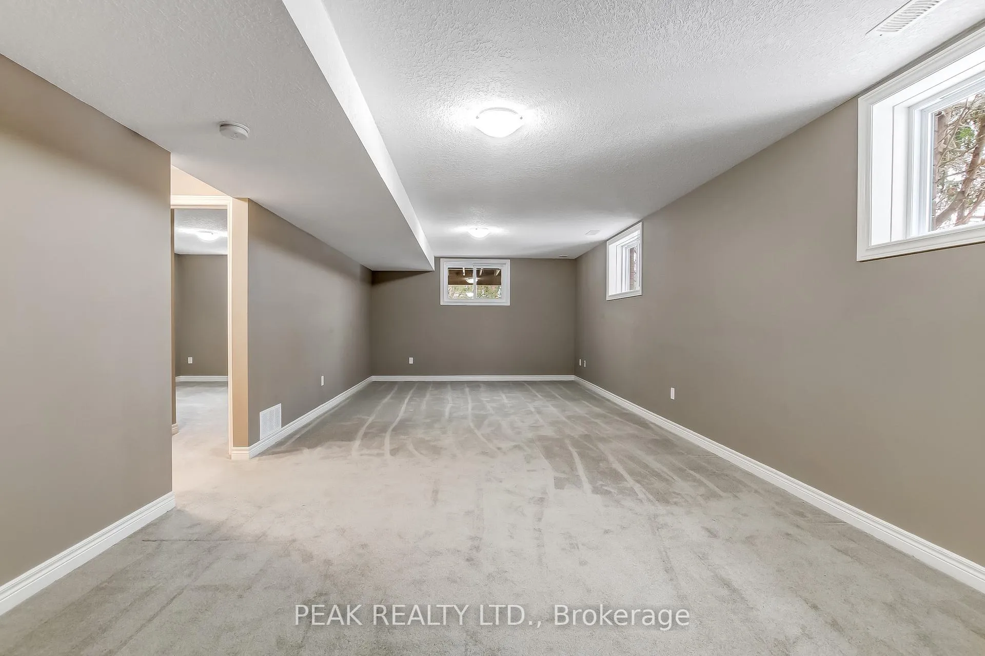 Photo 21 of Unit 8, 26 Reid Street, Brant, South Dumfries — HOMEH