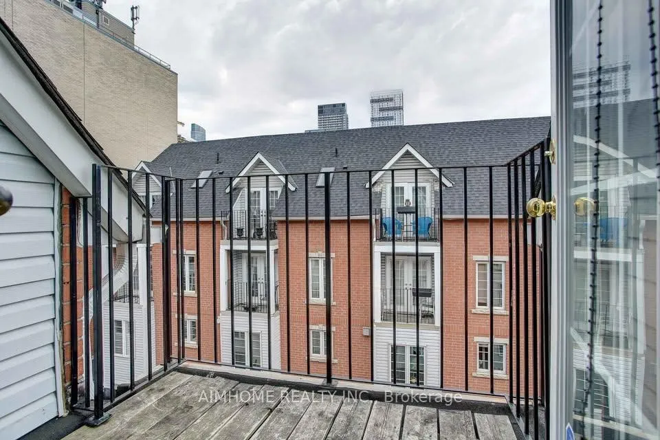 Photo 7 of Unit 4, 150 George Street, Toronto, Moss Park — HOMEH