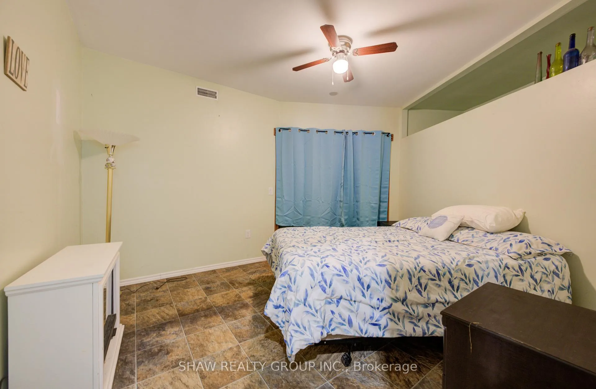 Photo 6 of Unit 3, 4 Perin Place, Kitchener — HOMEH