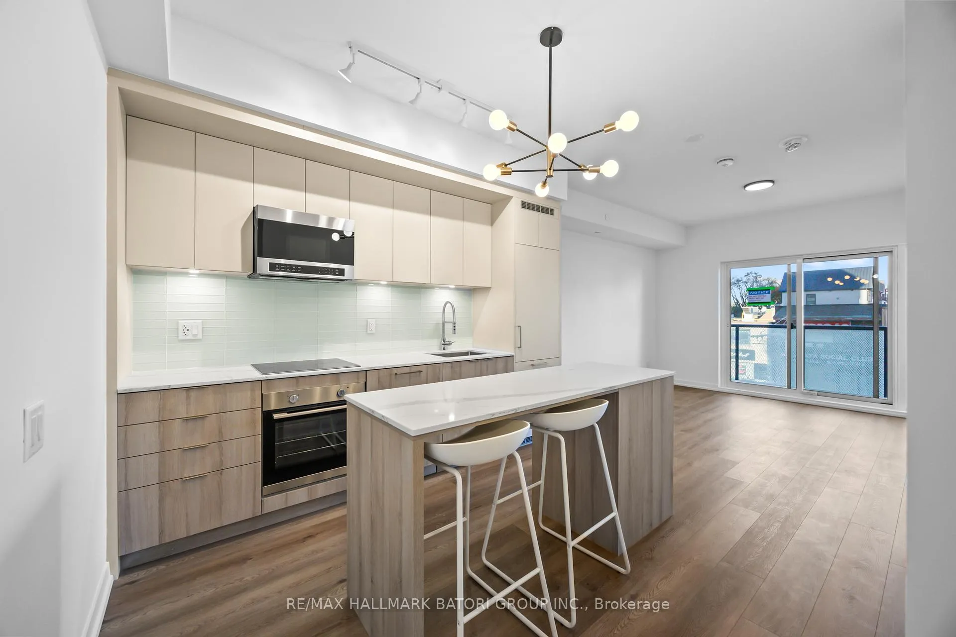 Photo 1 of Unit 203, 863 St. Clair Avenue W, Toronto, Wychwood — HOMEH