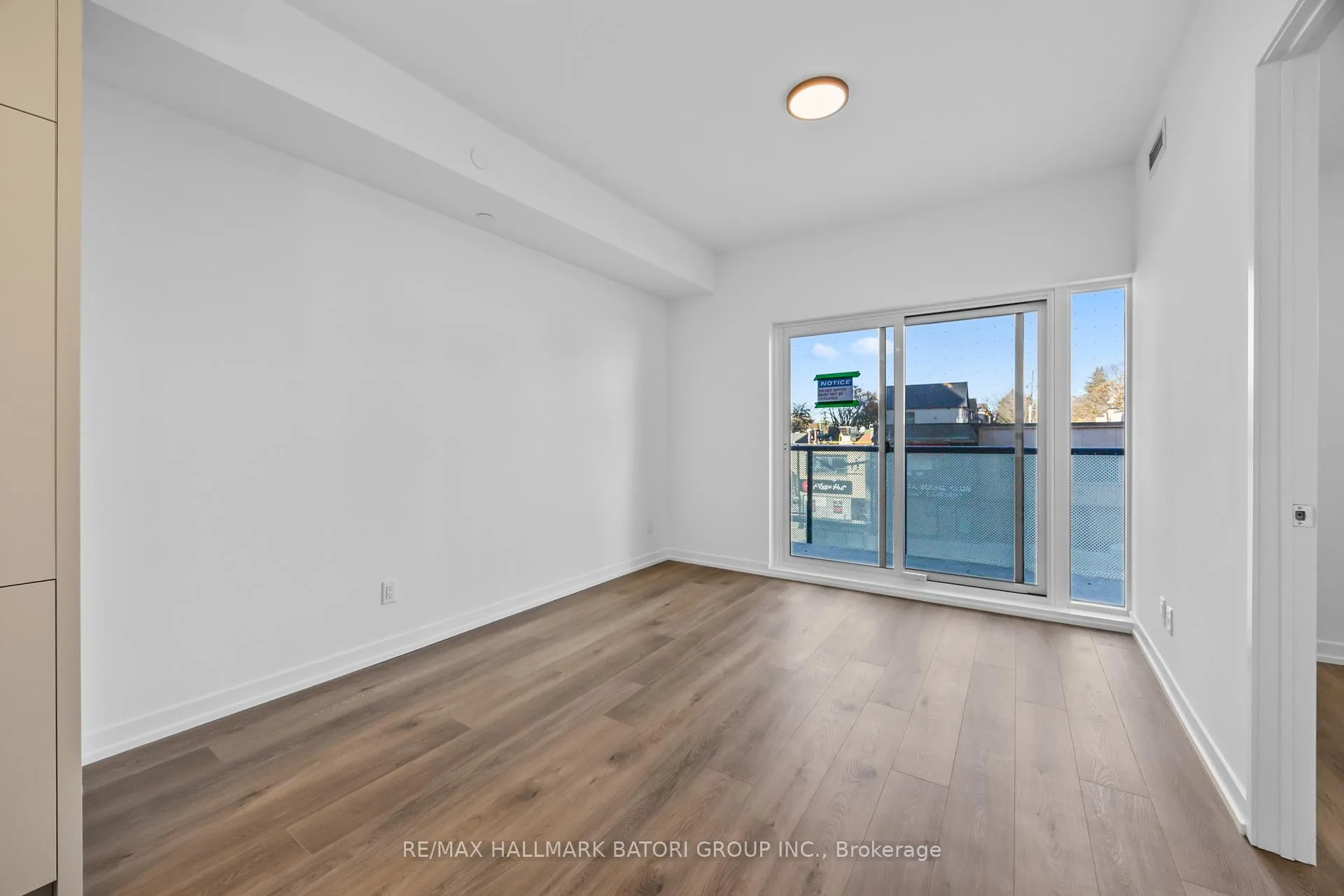 Photo 13 of Unit 203, 863 St. Clair Avenue W, Toronto, Wychwood — HOMEH