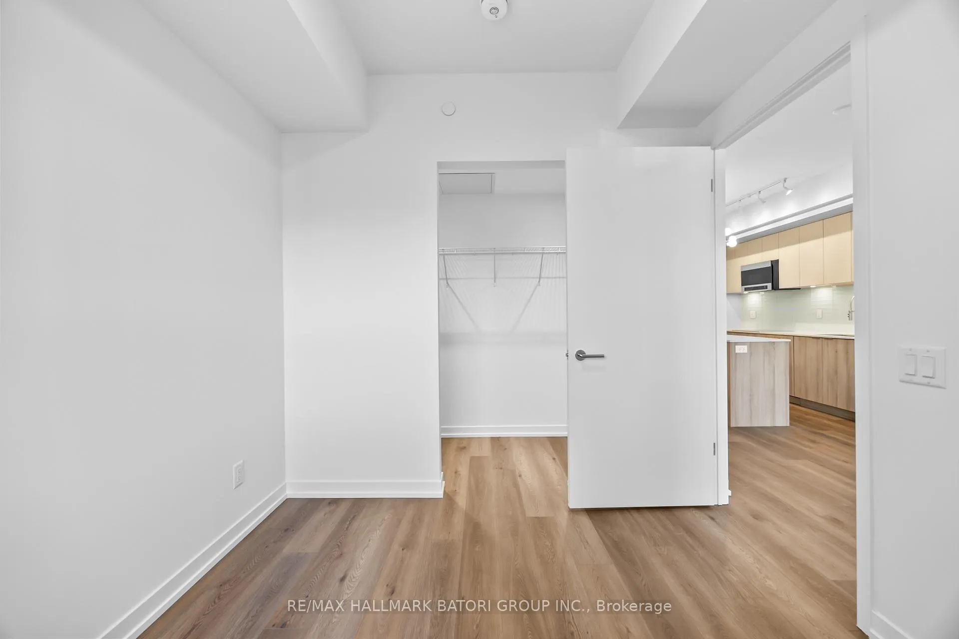 Photo 20 of Unit 203, 863 St. Clair Avenue W, Toronto, Wychwood — HOMEH