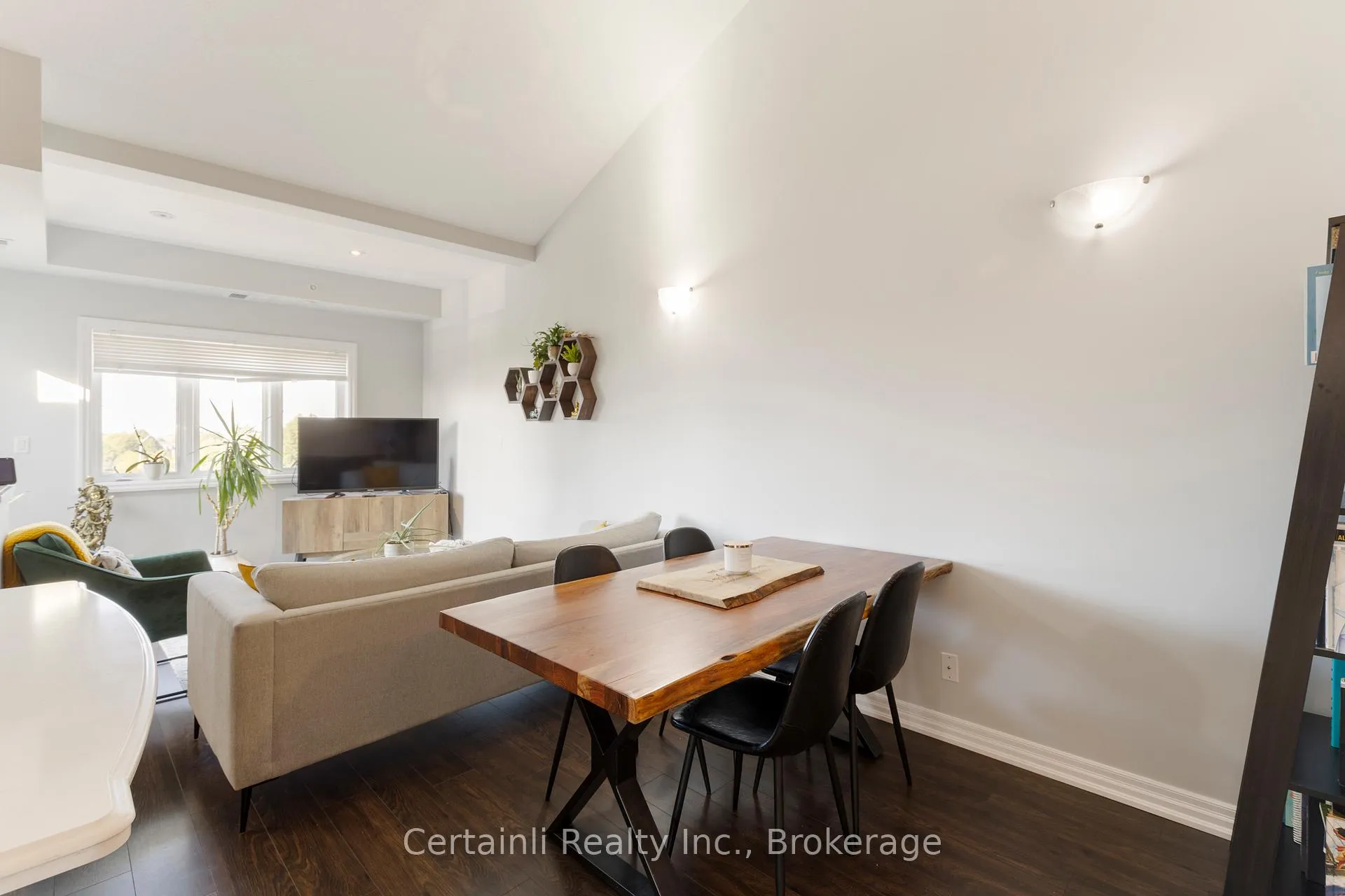 Photo 11 of Unit 317, 170 Rockhaven Lane, Hamilton, Waterdown — HOMEH