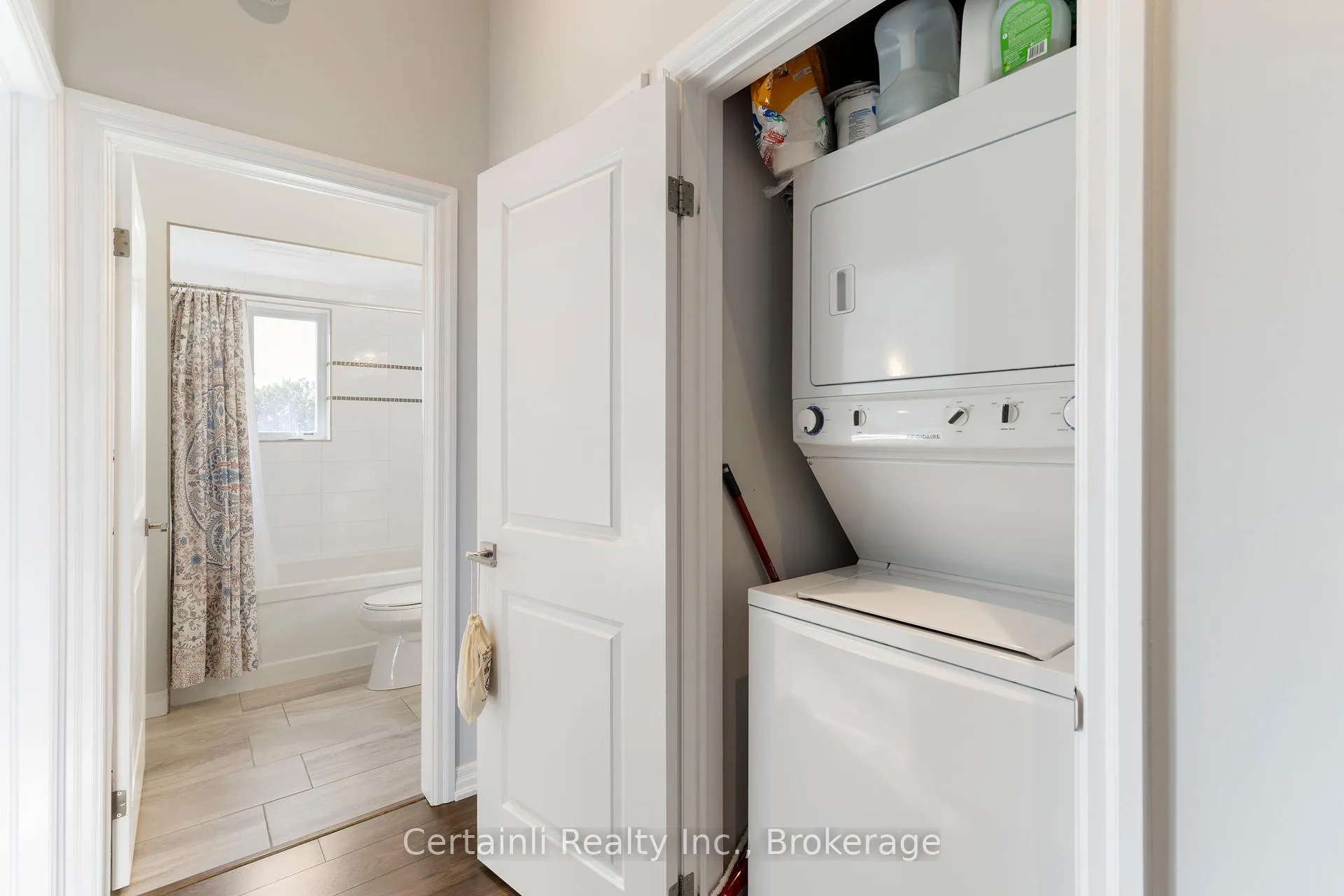 Photo 26 of Unit 317, 170 Rockhaven Lane, Hamilton, Waterdown — HOMEH