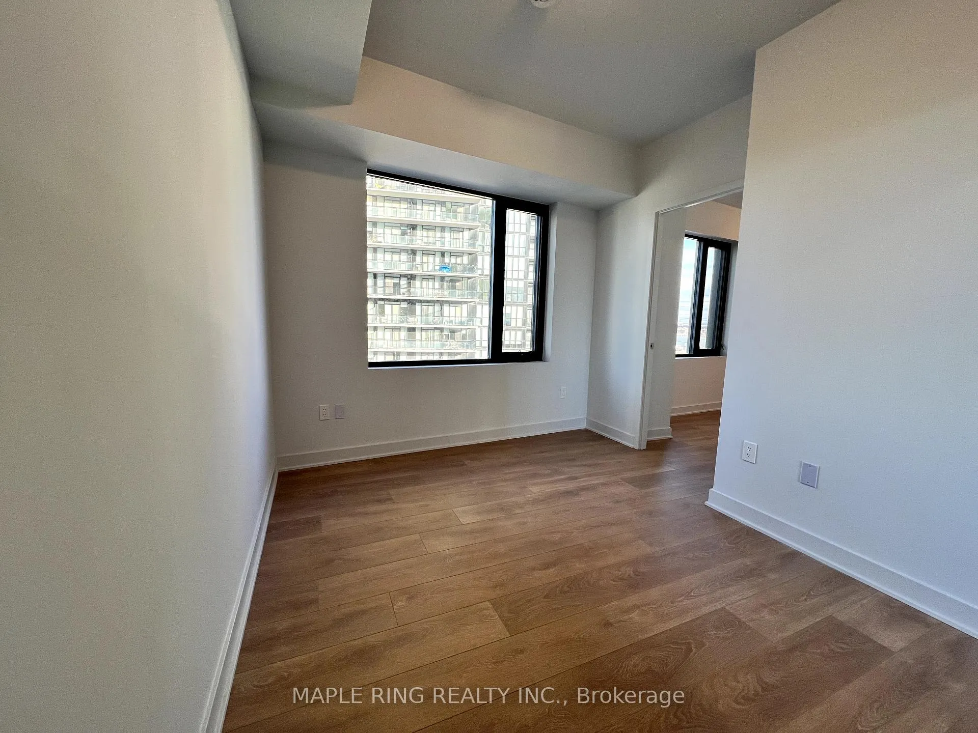 Photo 5 of Unit 506, 2920 Highway 7 Road, Vaughan, Concord — HOMEH