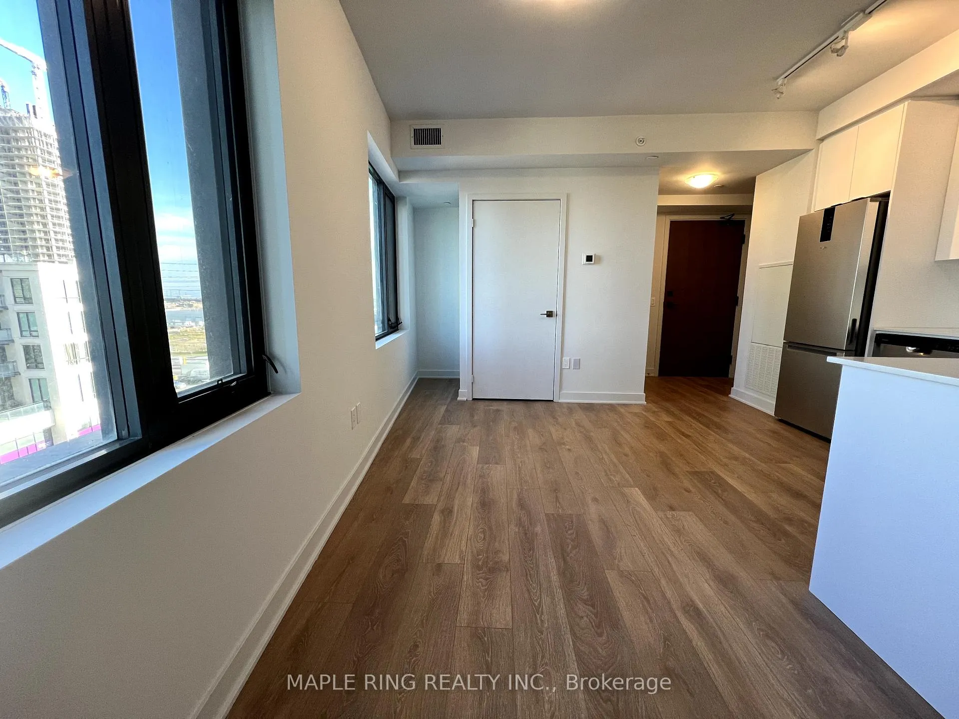 Photo 6 of Unit 506, 2920 Highway 7 Road, Vaughan, Concord — HOMEH