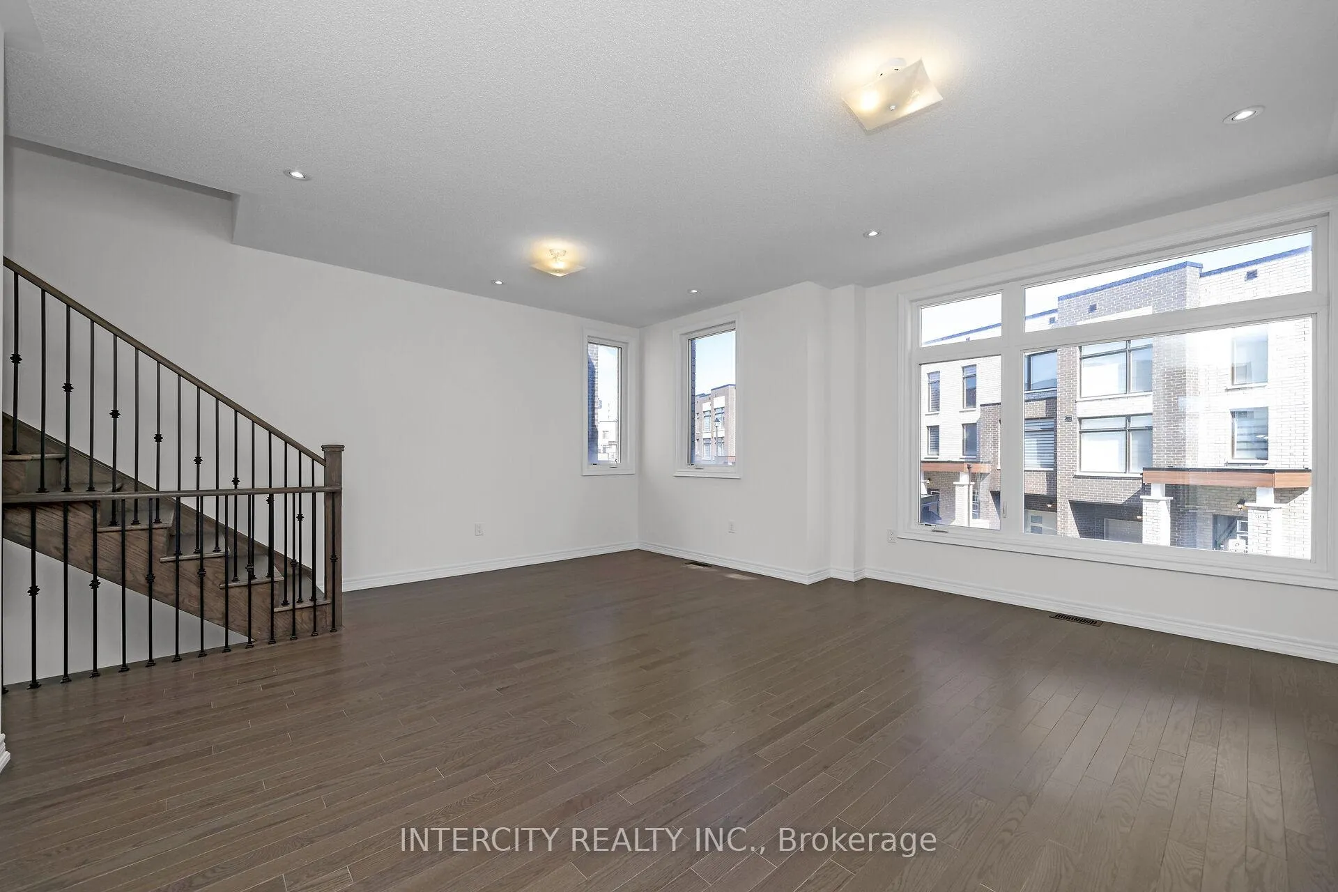 Photo 16 of Unit 30, 28 Queenpost Drive, Brampton, Credit Valley — HOMEH
