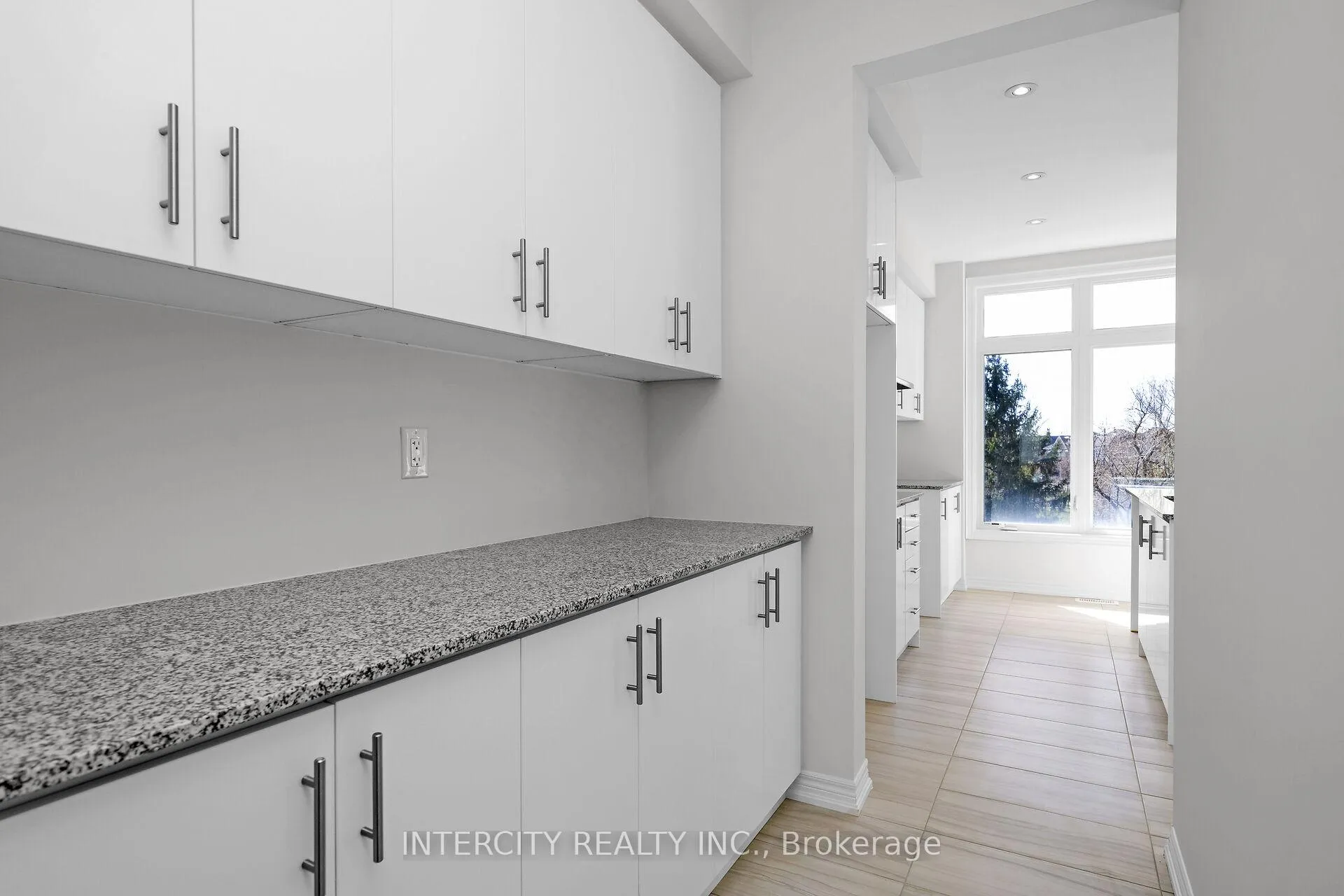 Photo 18 of Unit 30, 28 Queenpost Drive, Brampton, Credit Valley — HOMEH