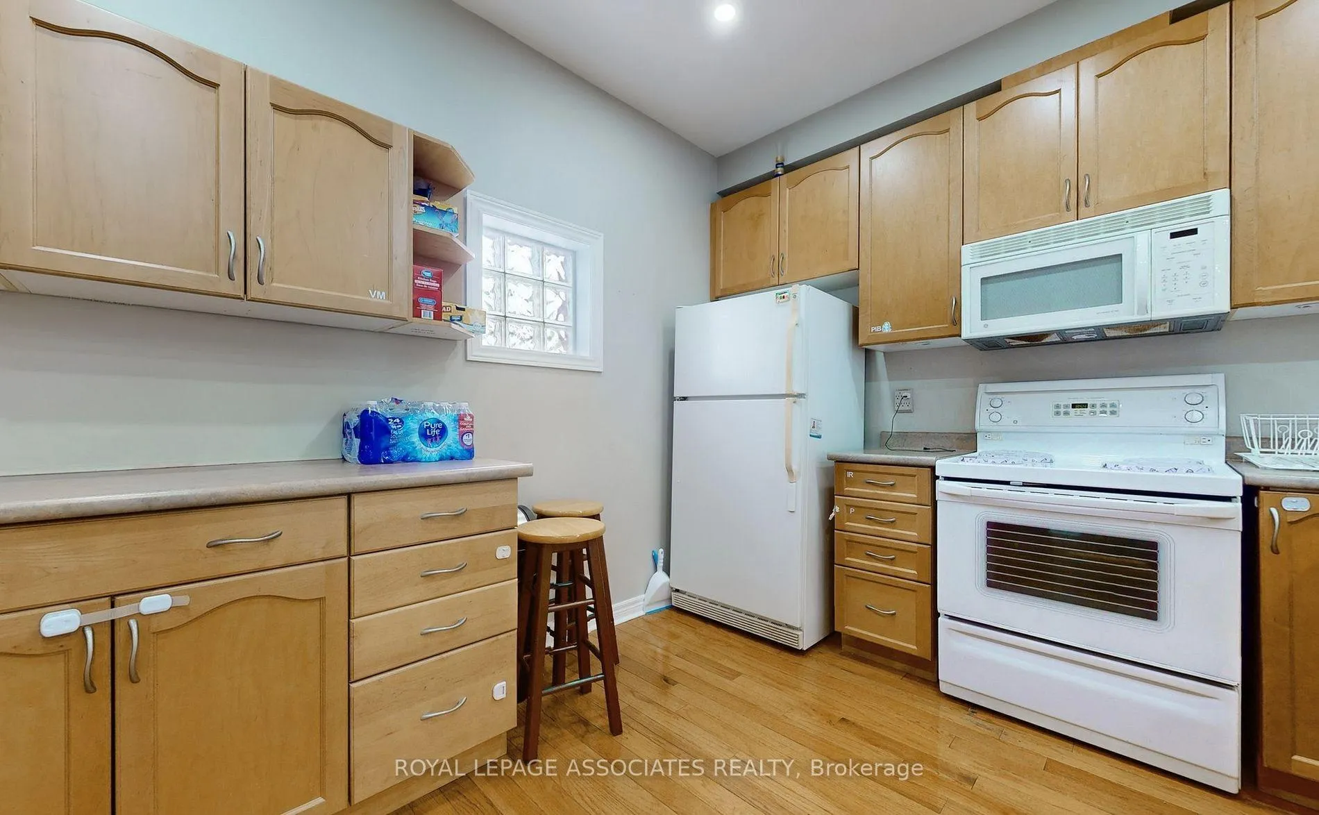 Photo 16 of Unit 25, 100 Beddoe Drive, Hamilton, Kirkendall — HOMEH