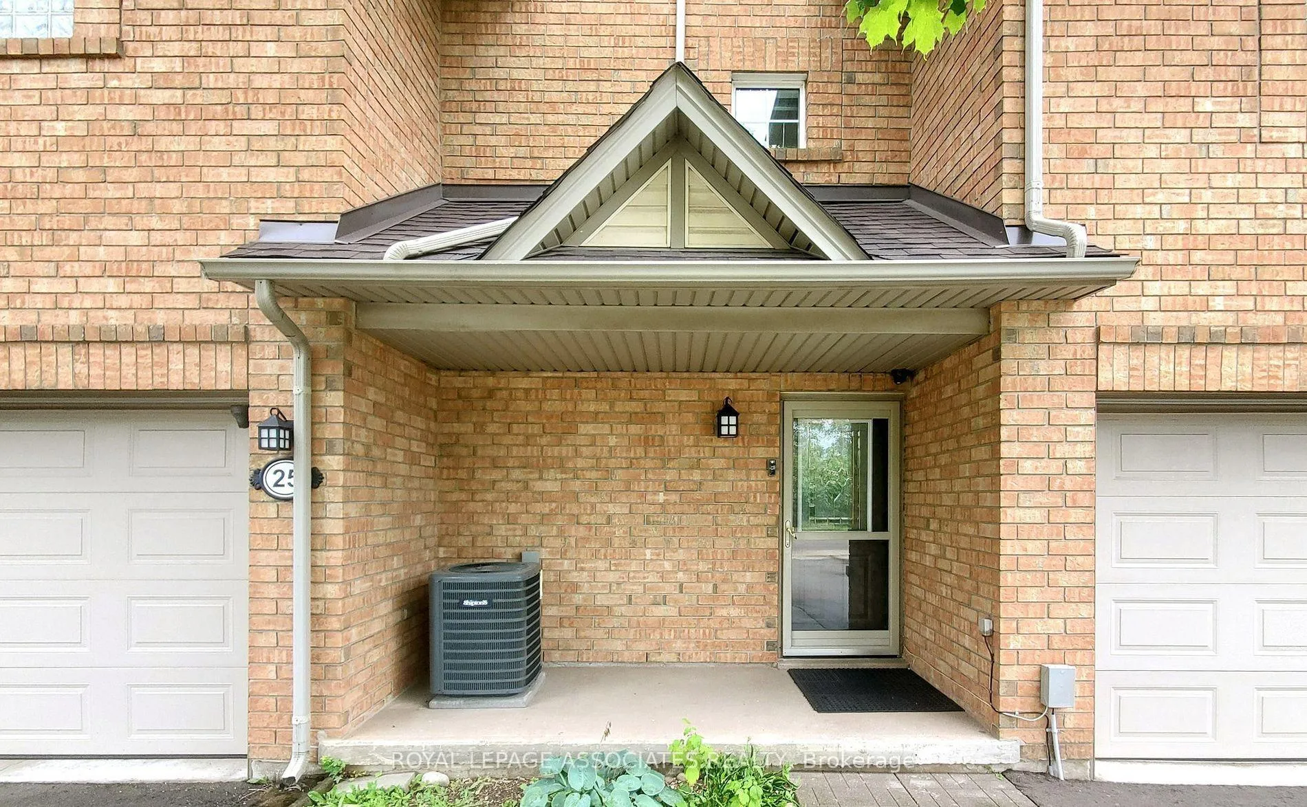 Photo 23 of Unit 25, 100 Beddoe Drive, Hamilton, Kirkendall — HOMEH