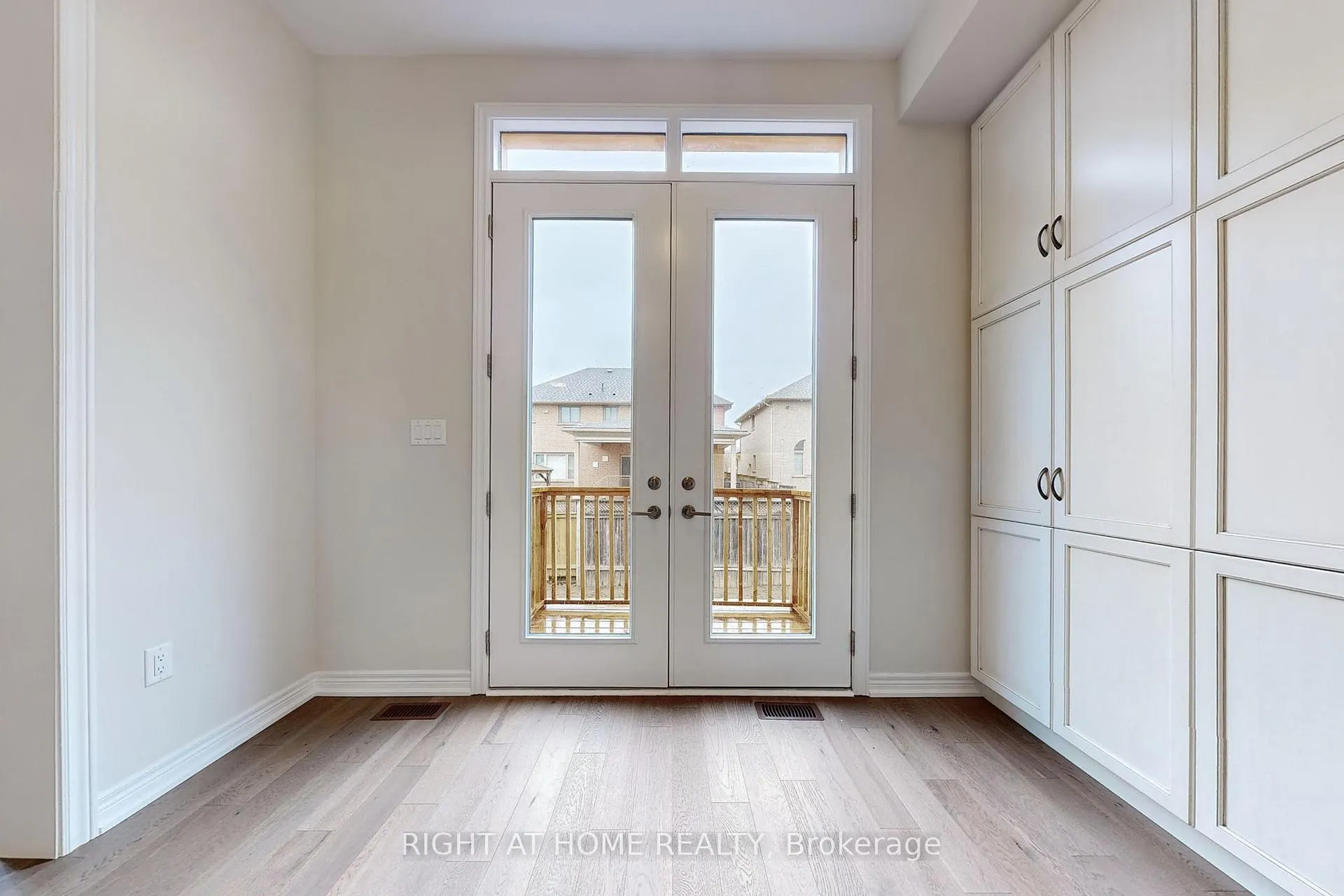 Photo 10 of 91 Starfire Crescent, Hamilton, Fruitland — HOMEH