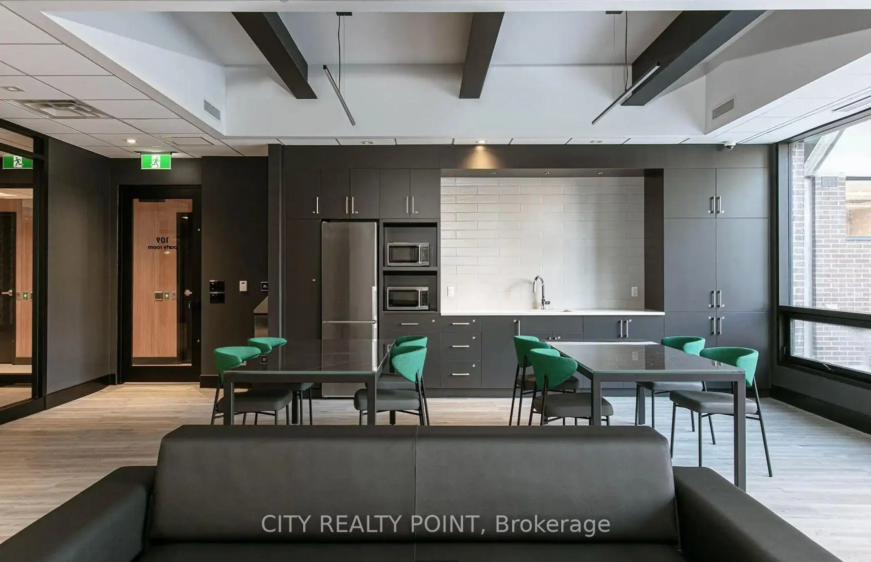 Photo 14 of Unit 1515, 33 Isabella Street, Toronto, Church-Yonge Corridor — HOMEH